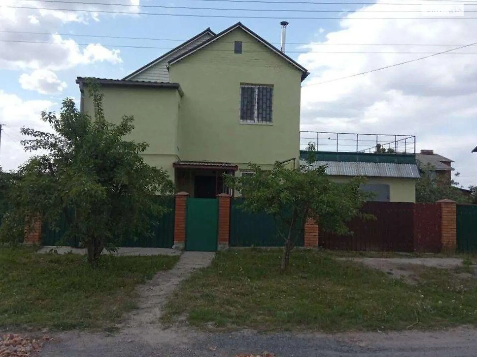 Продается дом на 2 этажа 151 кв. м с баней/сауной, цена: 85000 $