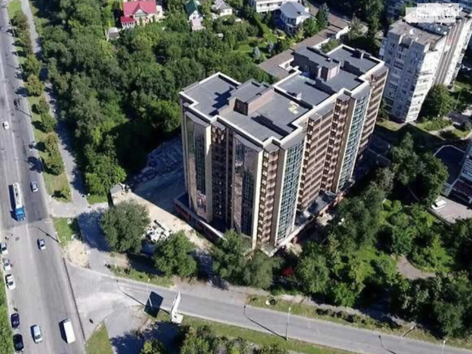 2-кімнатна квартира 67 кв. м у Запоріжжі, вул. Тбіліська, 9В - фото 1