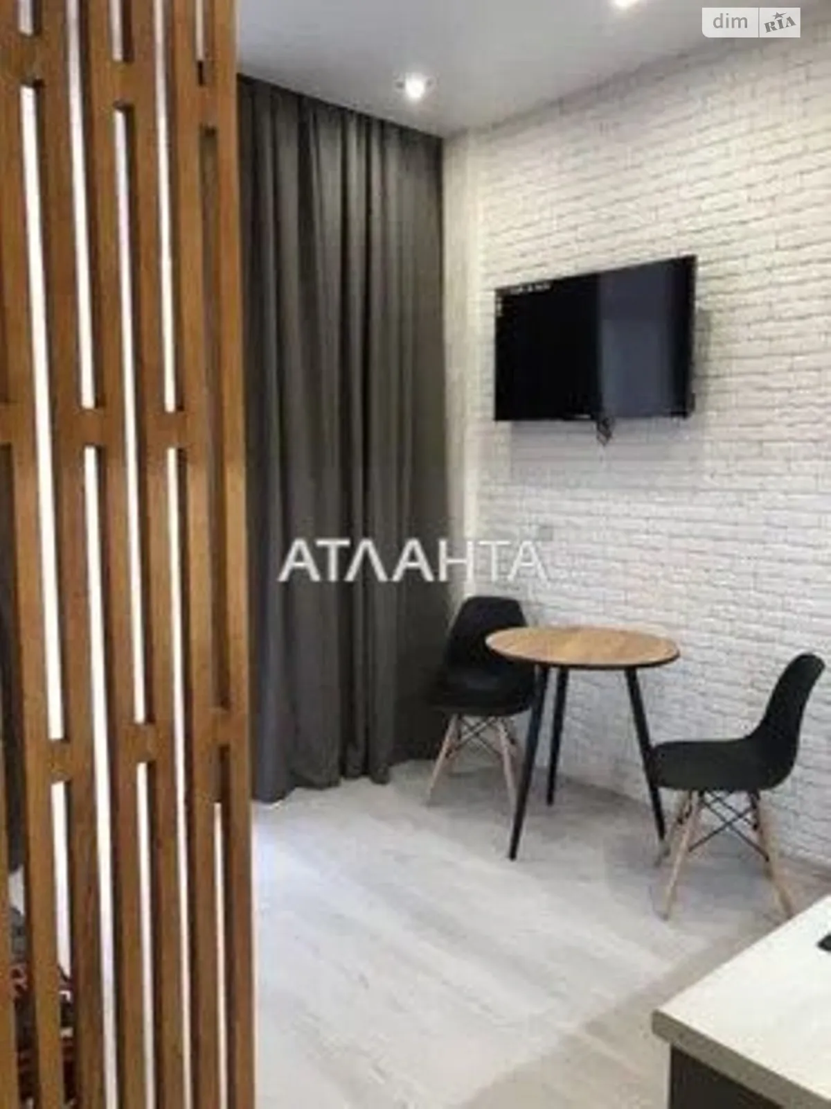 Продается 1-комнатная квартира 24 кв. м в Крыжановка, ул. Генерала Бочарова - фото 1