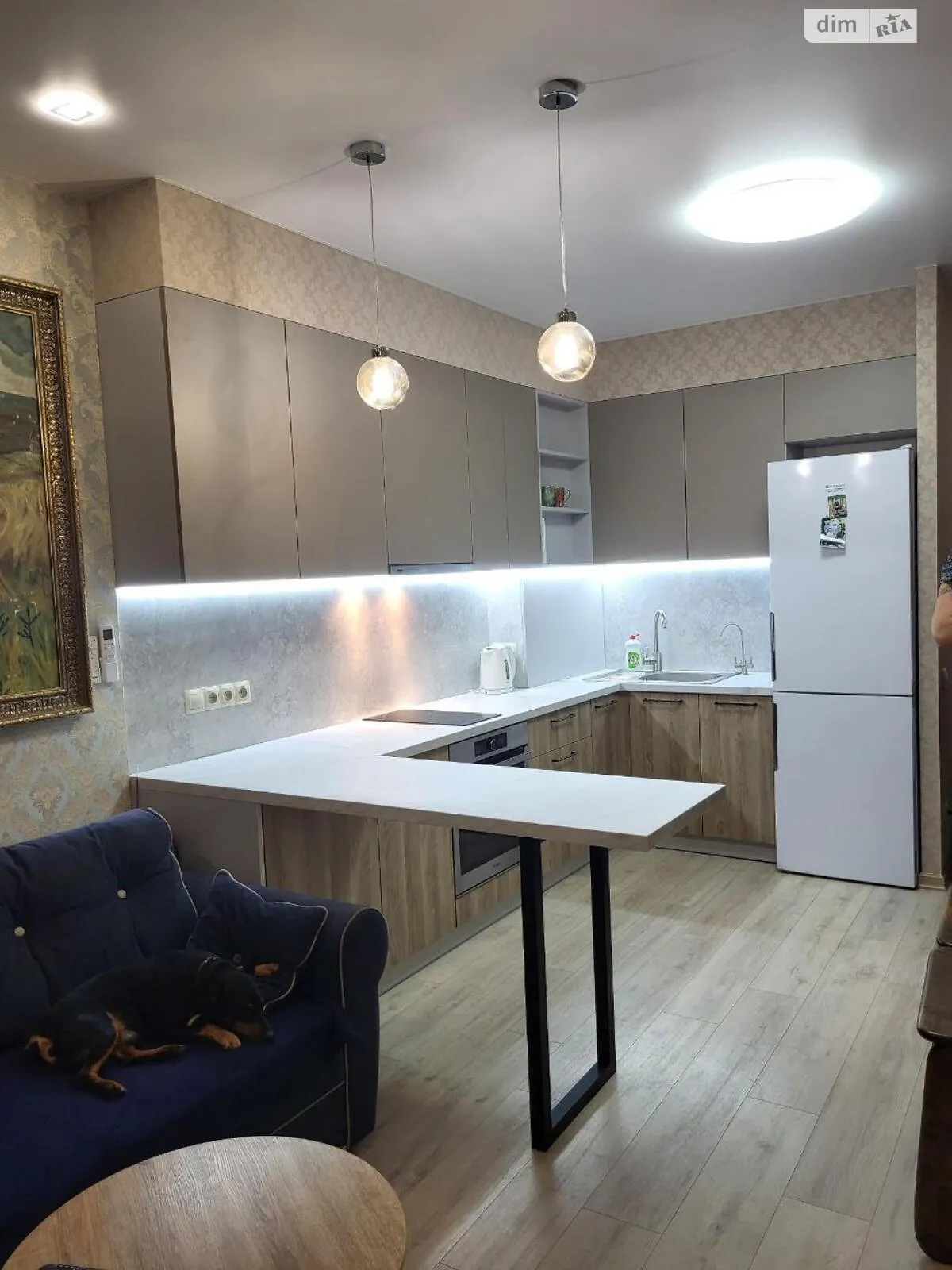 Продается 1-комнатная квартира 43 кв. м в Одессе - фото 1