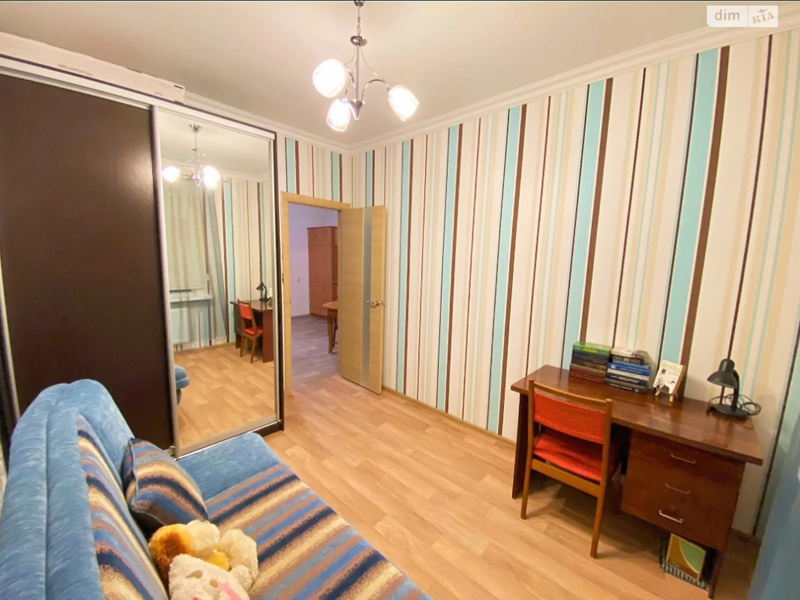 Продается 2-комнатная квартира 51 кв. м в Чернигове - фото 3