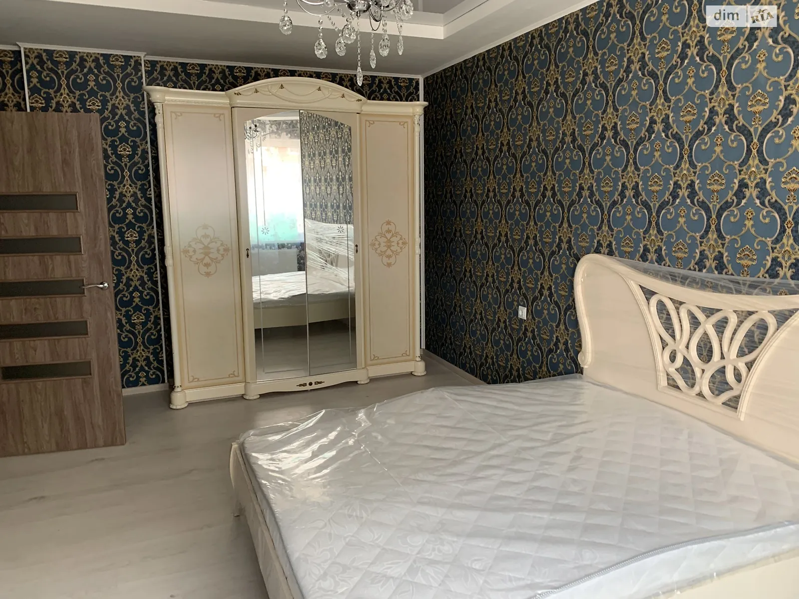 Продается 2-комнатная квартира 40 кв. м в Одессе, ул. Строительная - фото 1