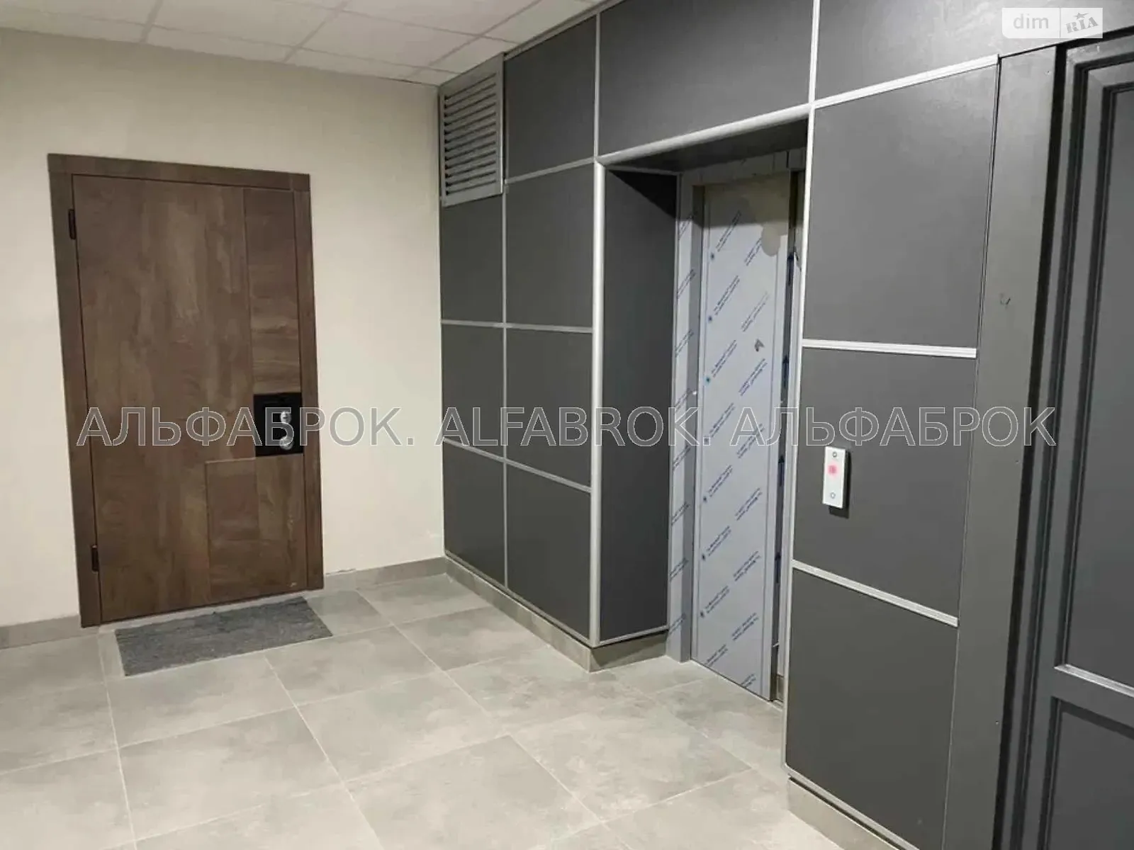Продається 3-кімнатна квартира 94.6 кв. м у Києві, вул. Нагірна, 18/16 - фото 1