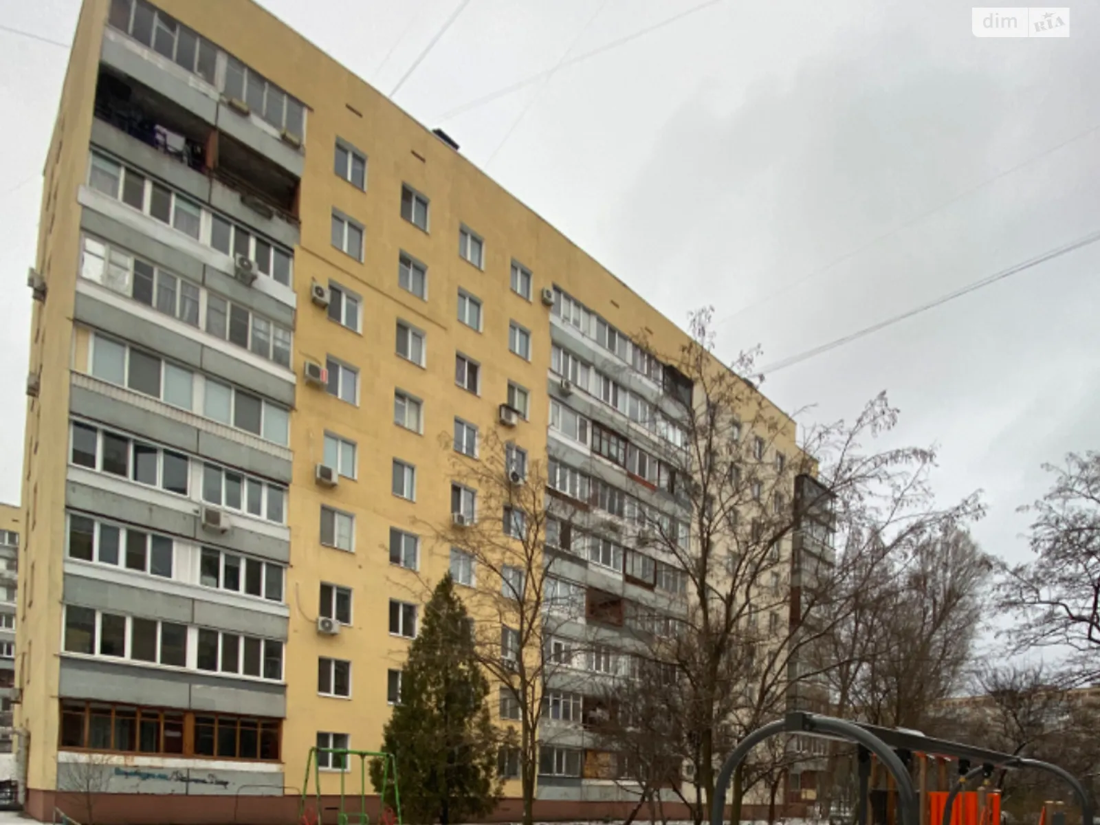 Продается 3-комнатная квартира 62.7 кв. м в Днепре, бул. Славы - фото 1