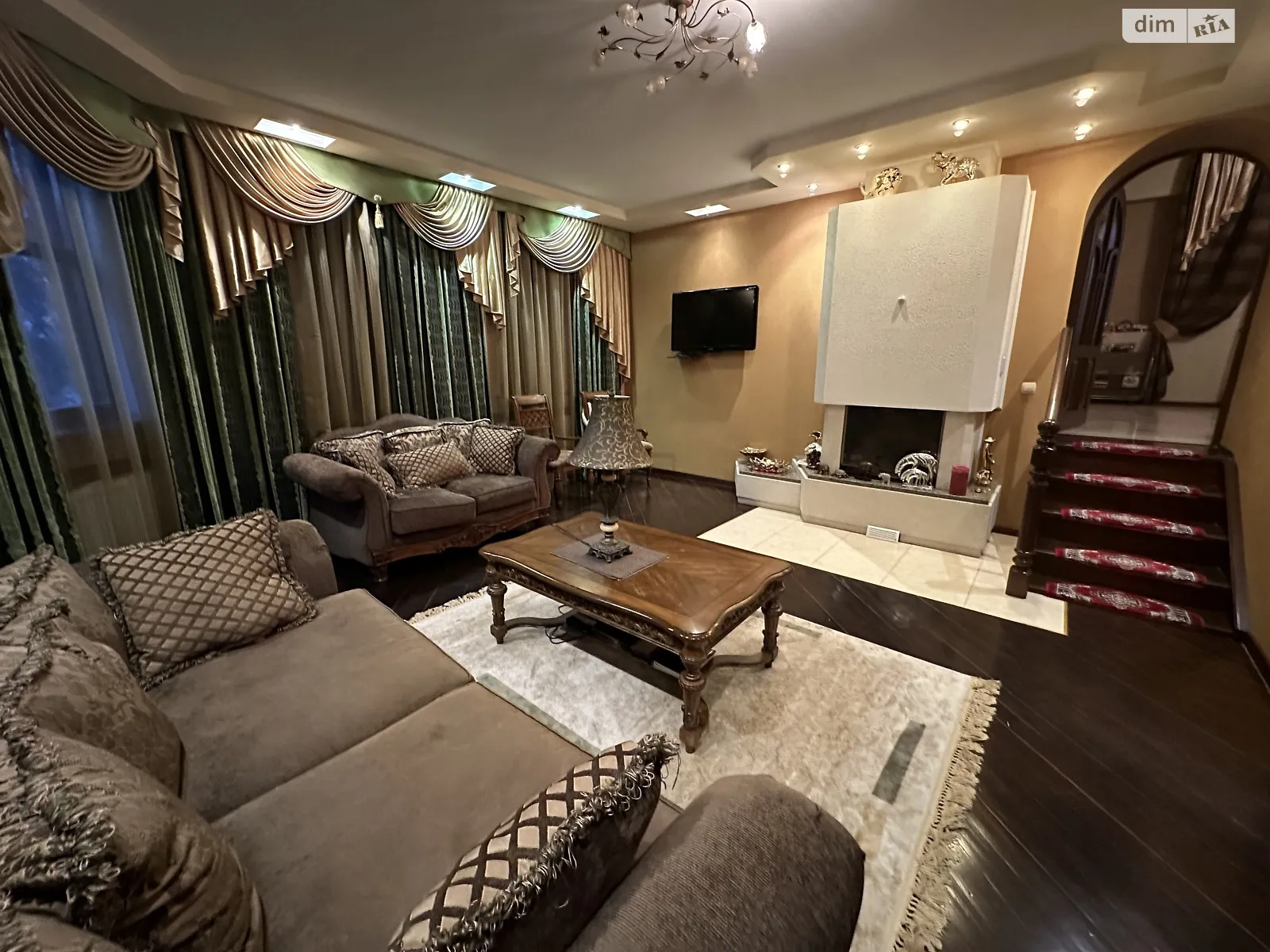 Продается дом на 2 этажа 250 кв. м с мебелью, цена: 175000 $ - фото 1