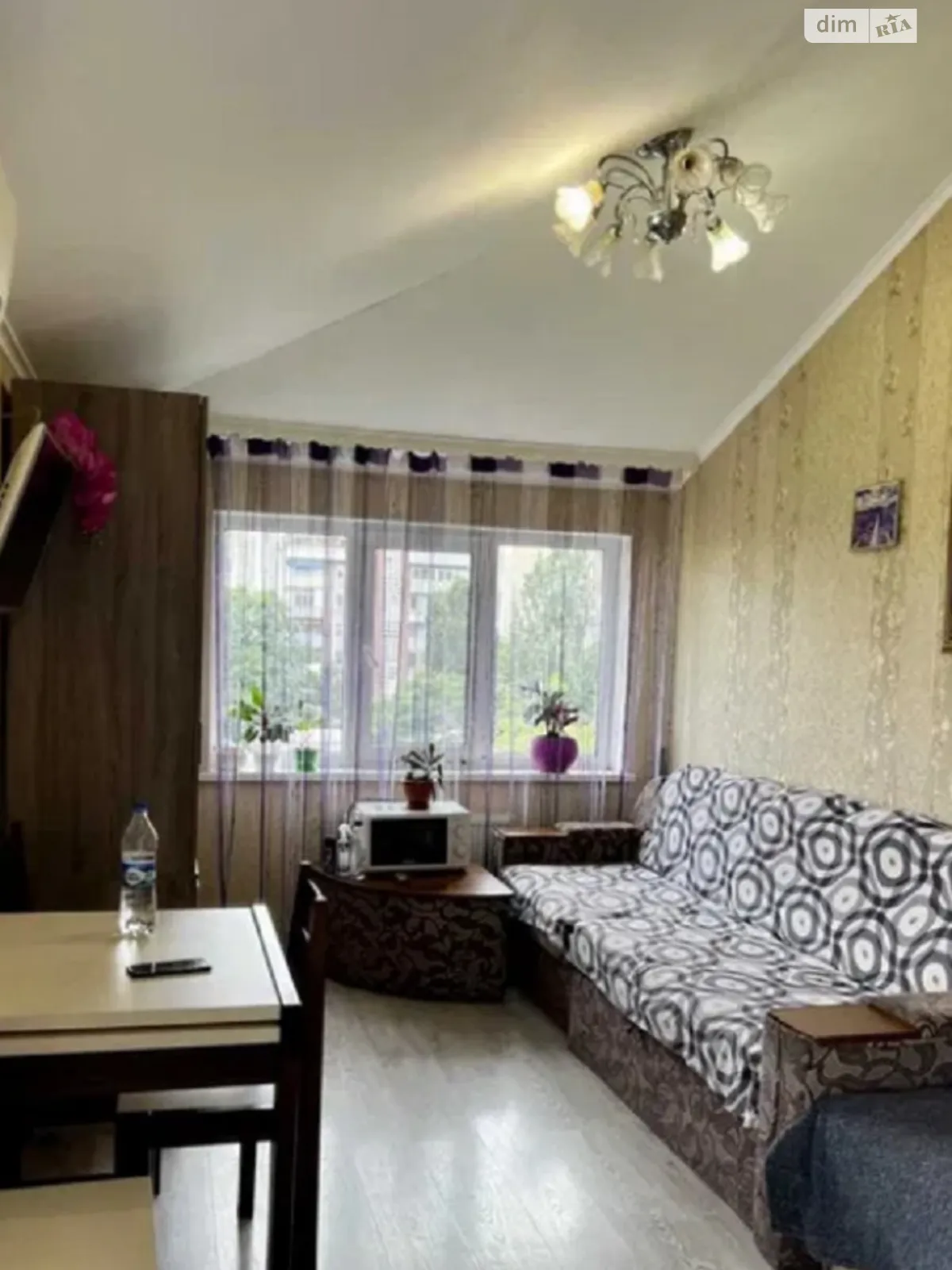 Продается 2-комнатная квартира 40 кв. м в Одессе, ул. Троллейбусная