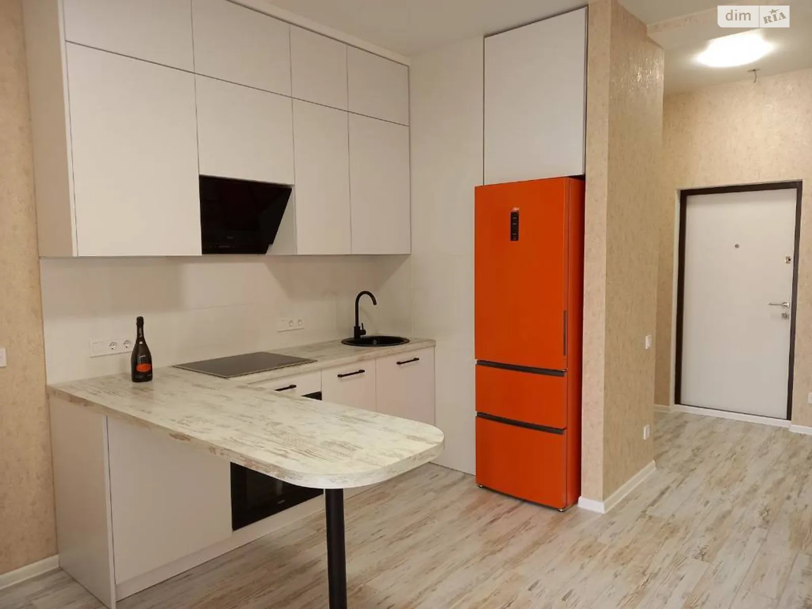 Продается 1-комнатная квартира 38 кв. м в Одессе, цена: 55000 $