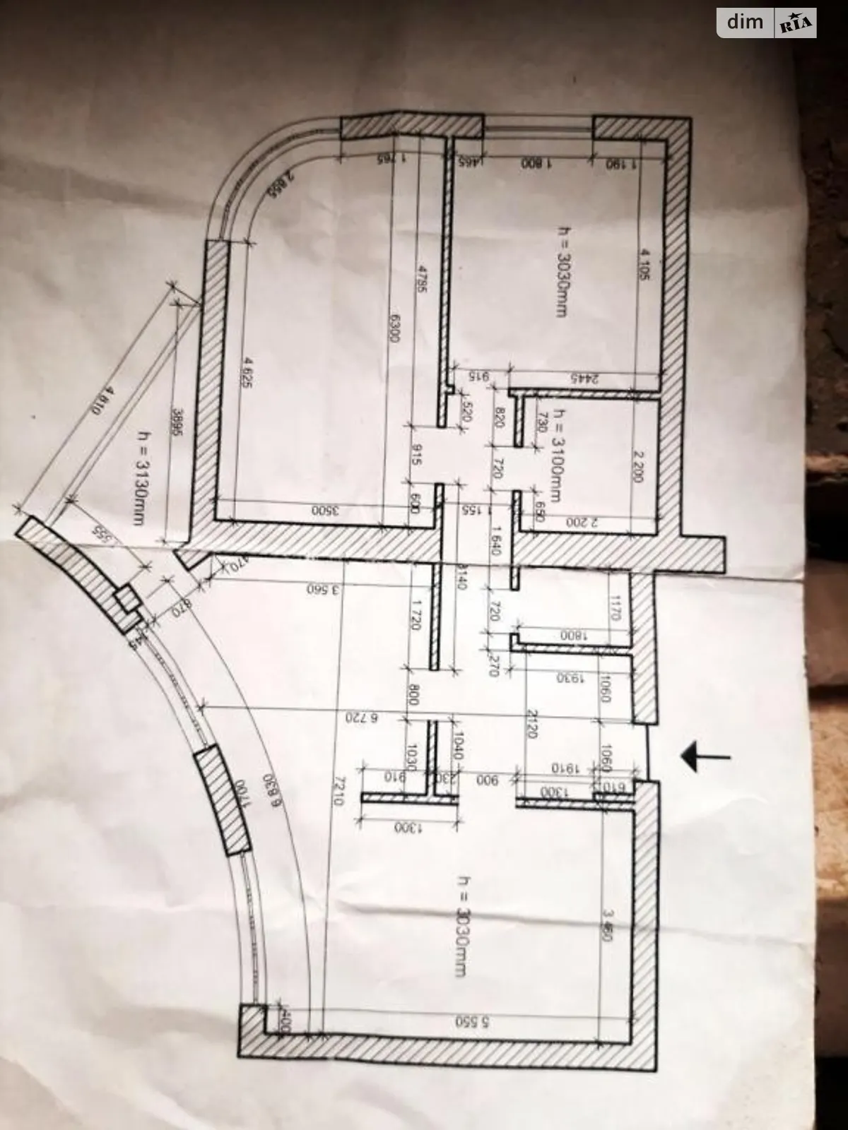 Продается 3-комнатная квартира 93 кв. м в Киеве, просп. Владимира Ивасюка, 4