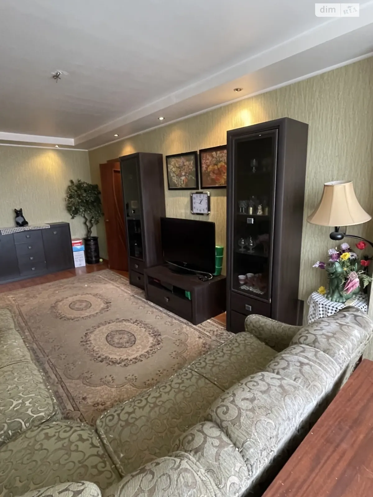 Продается 1-комнатная квартира 42 кв. м в Одессе, цена: 28000 $