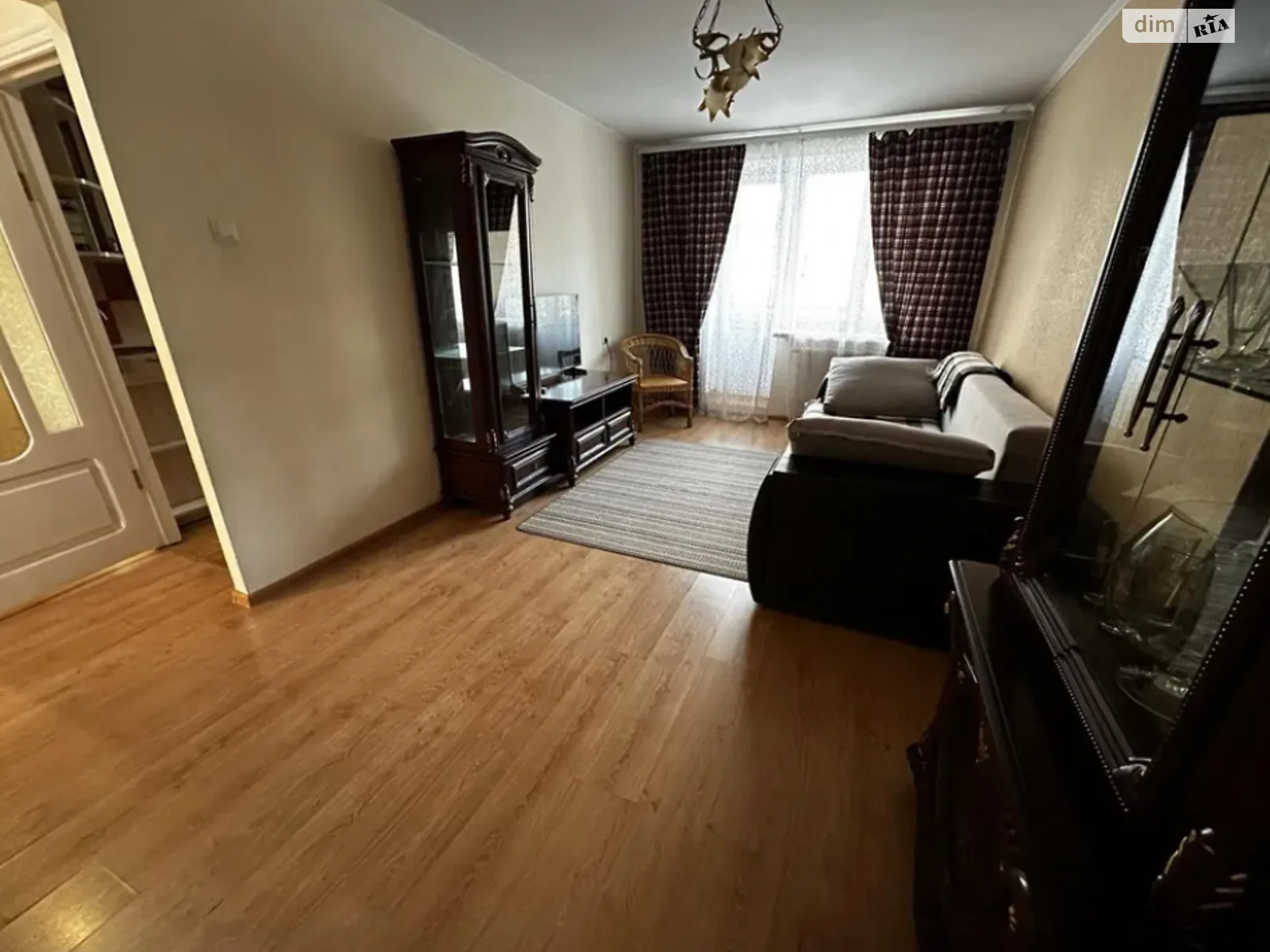 Продается 3-комнатная квартира 68 кв. м в Хмельницком, ул. Храновского