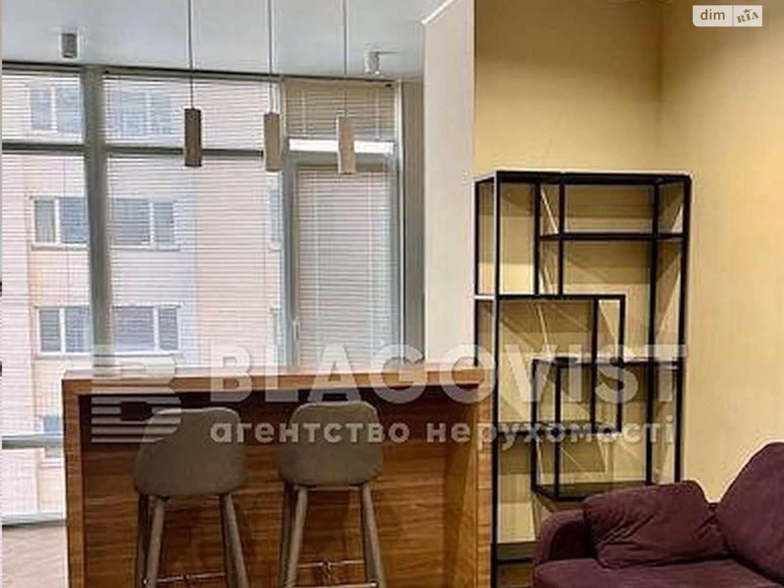 Продается 1-комнатная квартира 37 кв. м в Киеве, ул. Коновальца Евгения, 36Е - фото 1