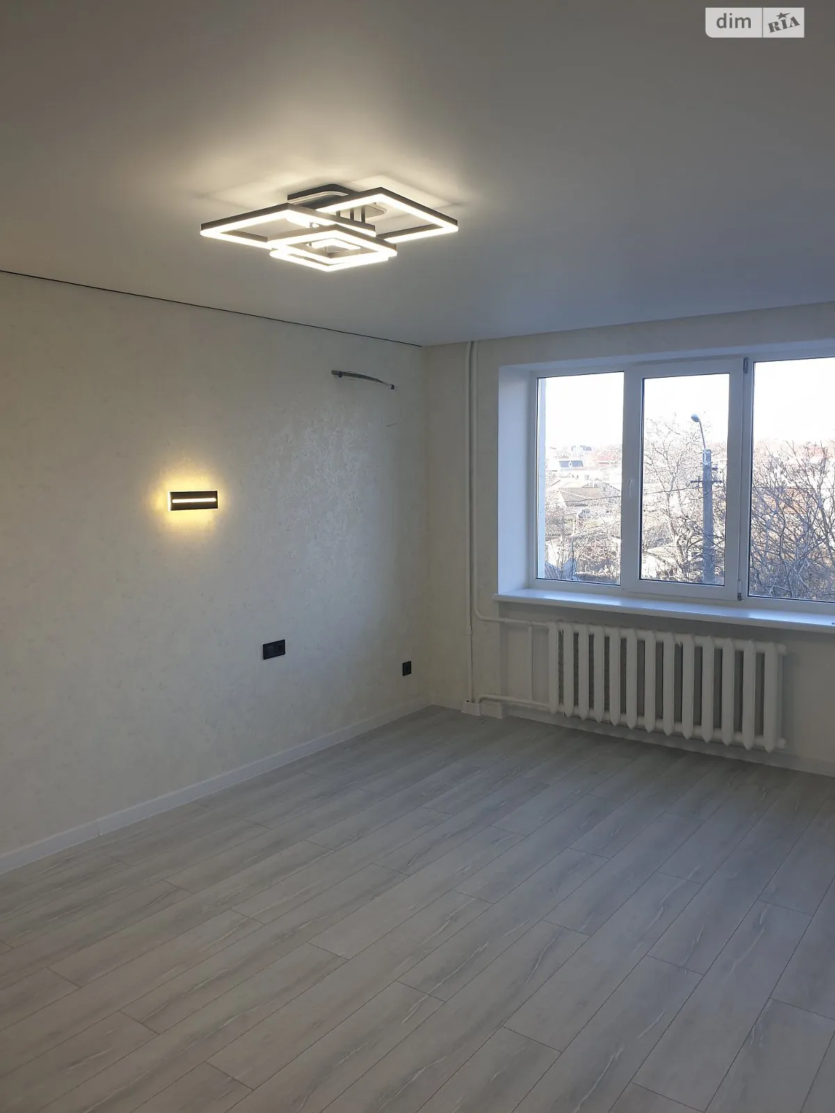 Продается 1-комнатная квартира 34 кв. м в Одессе - фото 1