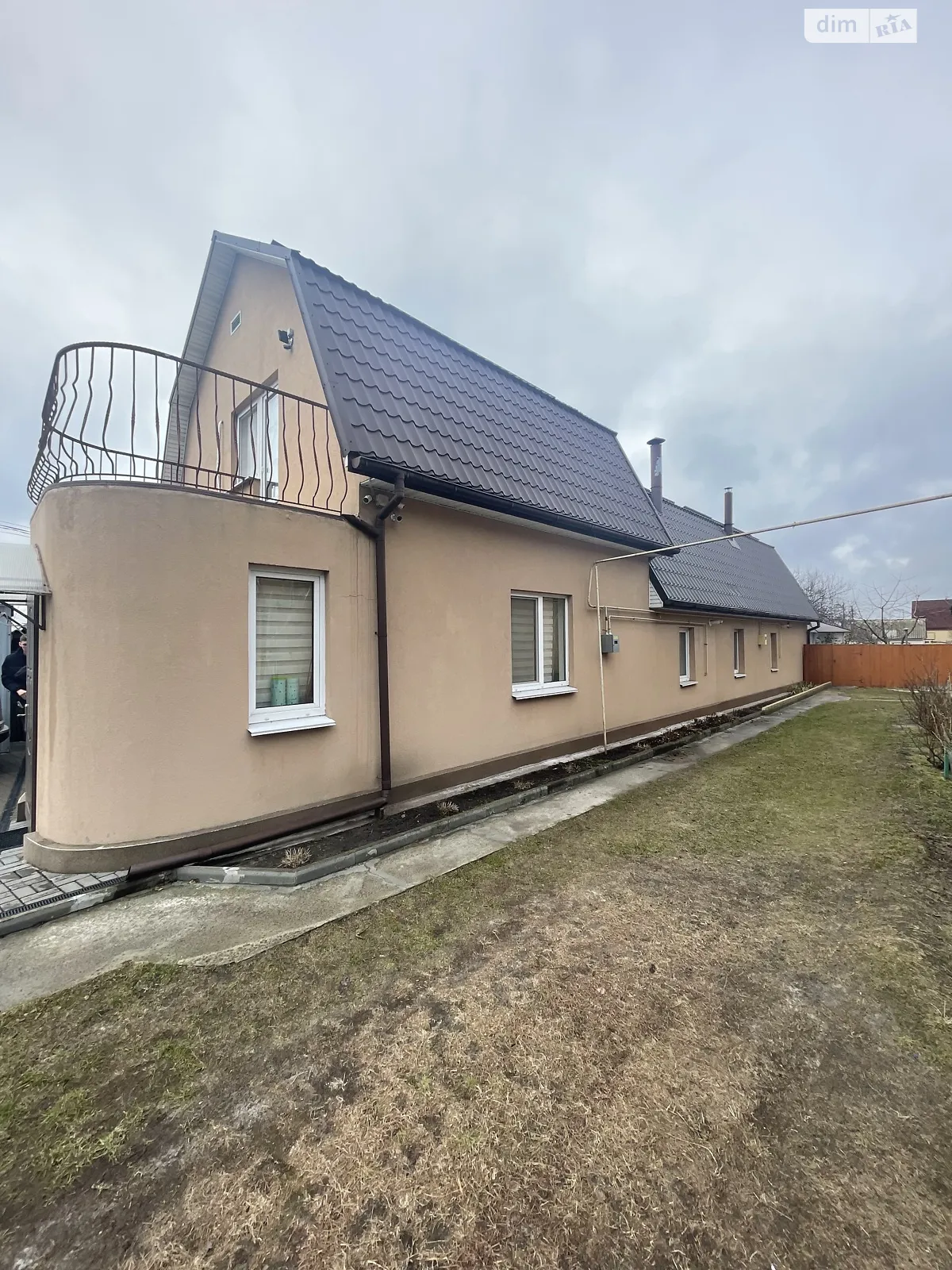 Продається частина будинку 114 кв. м з каміном, цена: 79000 $