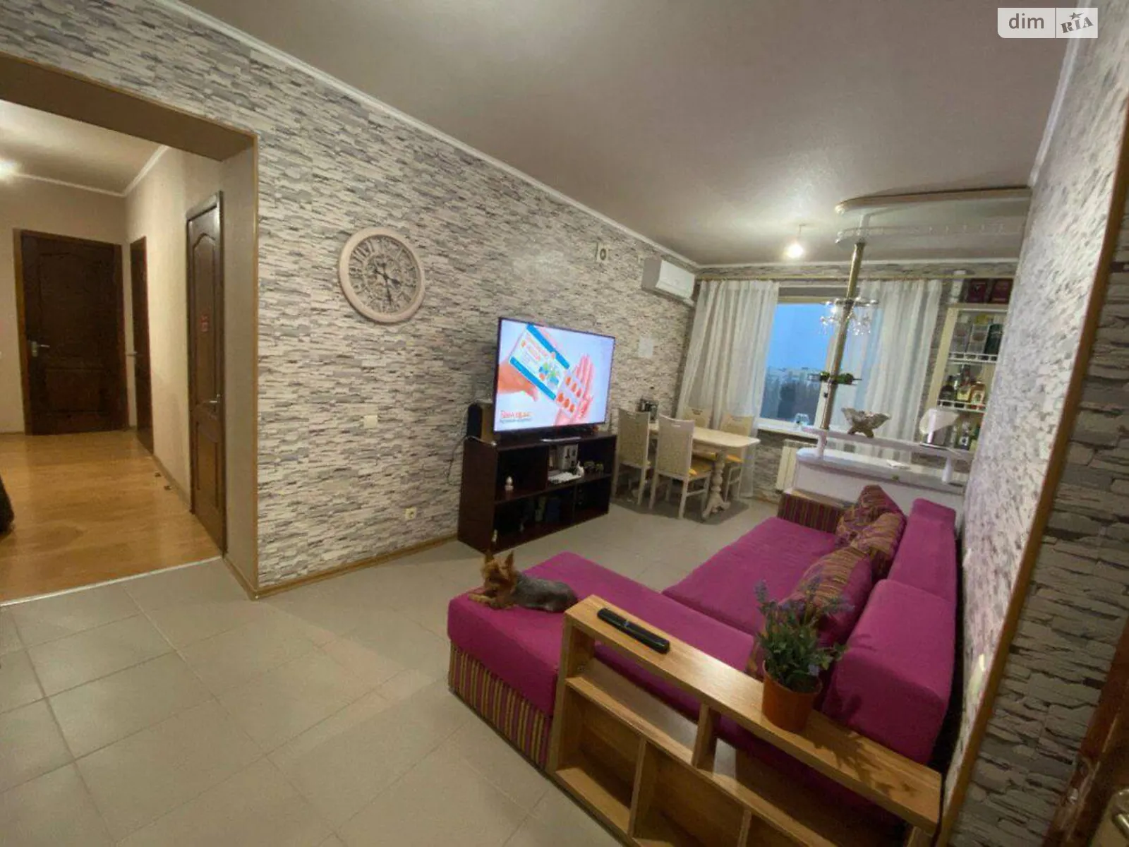 Продается 4-комнатная квартира 100 кв. м в Харькове