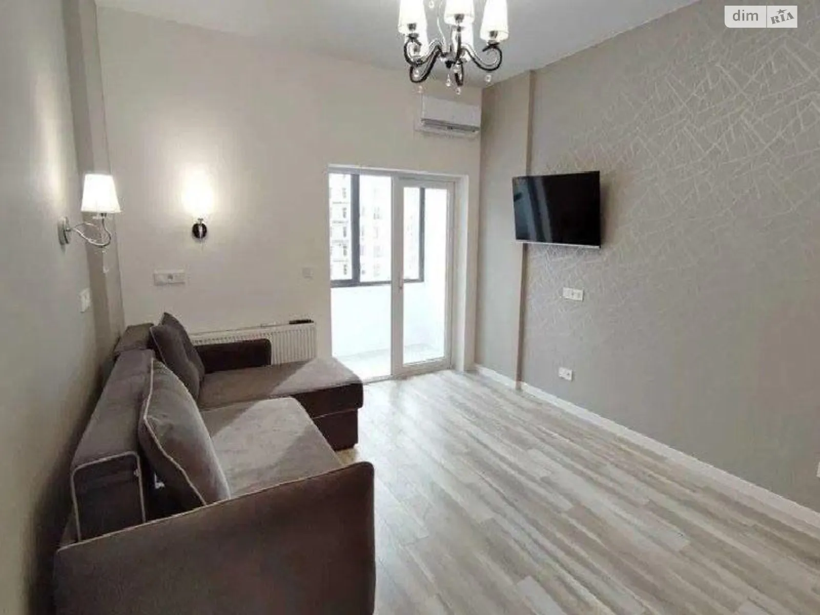 Продается 1-комнатная квартира 28 кв. м в Харькове, цена: 33500 $