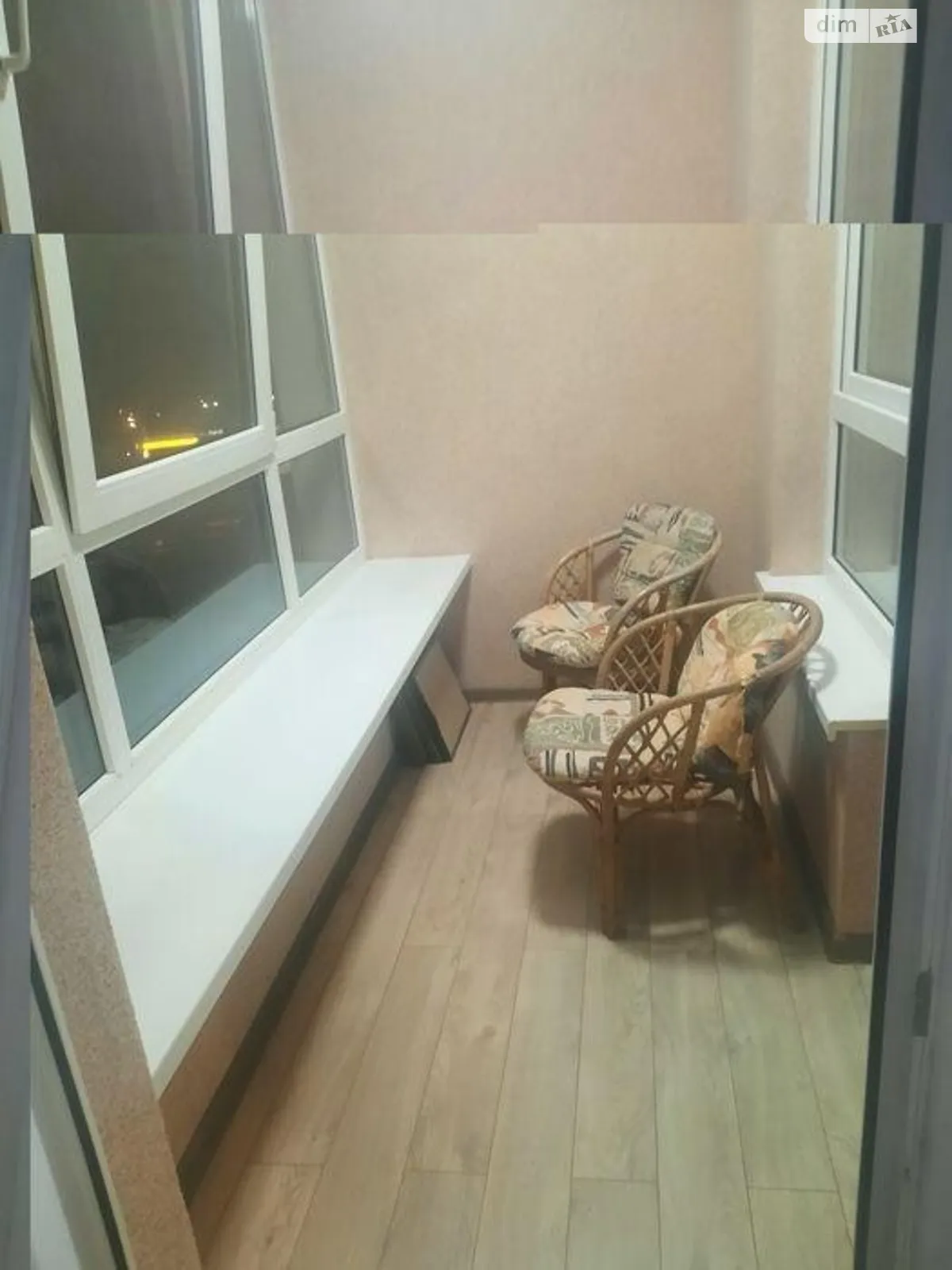 Продается 1-комнатная квартира 48 кв. м в Киеве, ул. Заречная, 2А