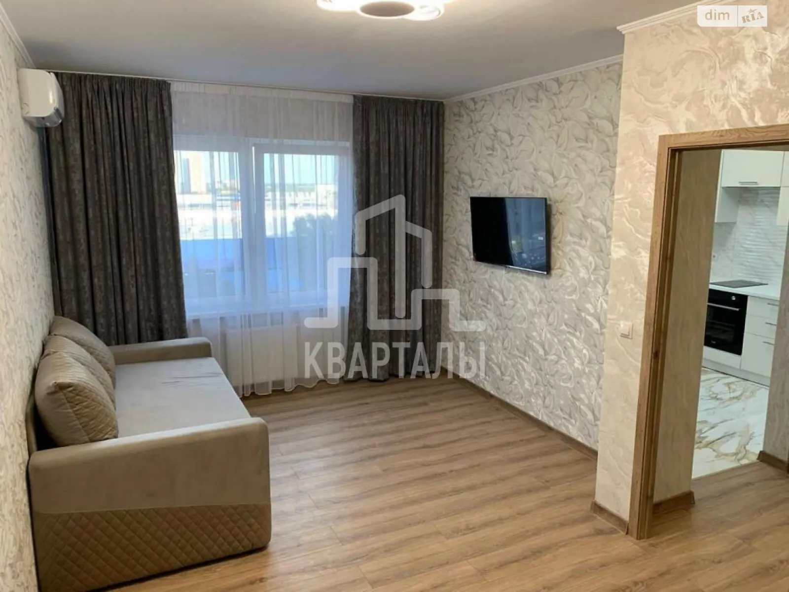 Продается 1-комнатная квартира 38 кв. м в Киеве, ул. Бориса Гмыри, 20