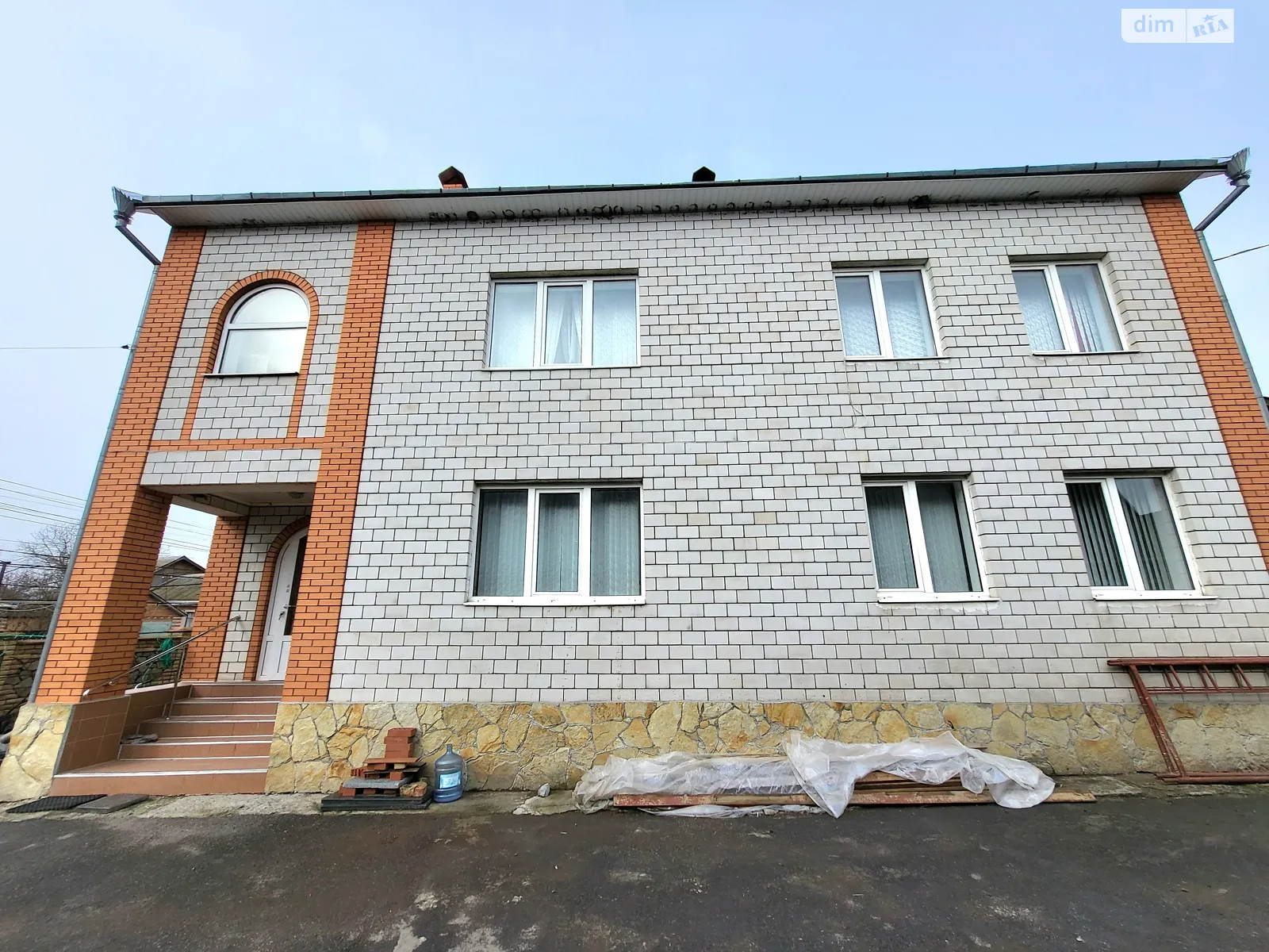 Продається будинок 2 поверховий 221.3 кв. м з каміном - фото 2