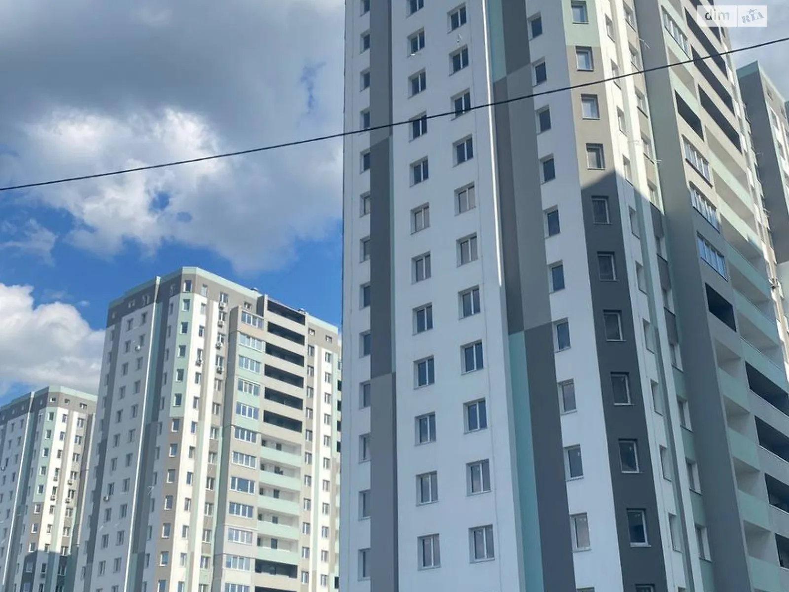 Продается 2-комнатная квартира 71 кв. м в Харькове, цена: 40000 $ - фото 1