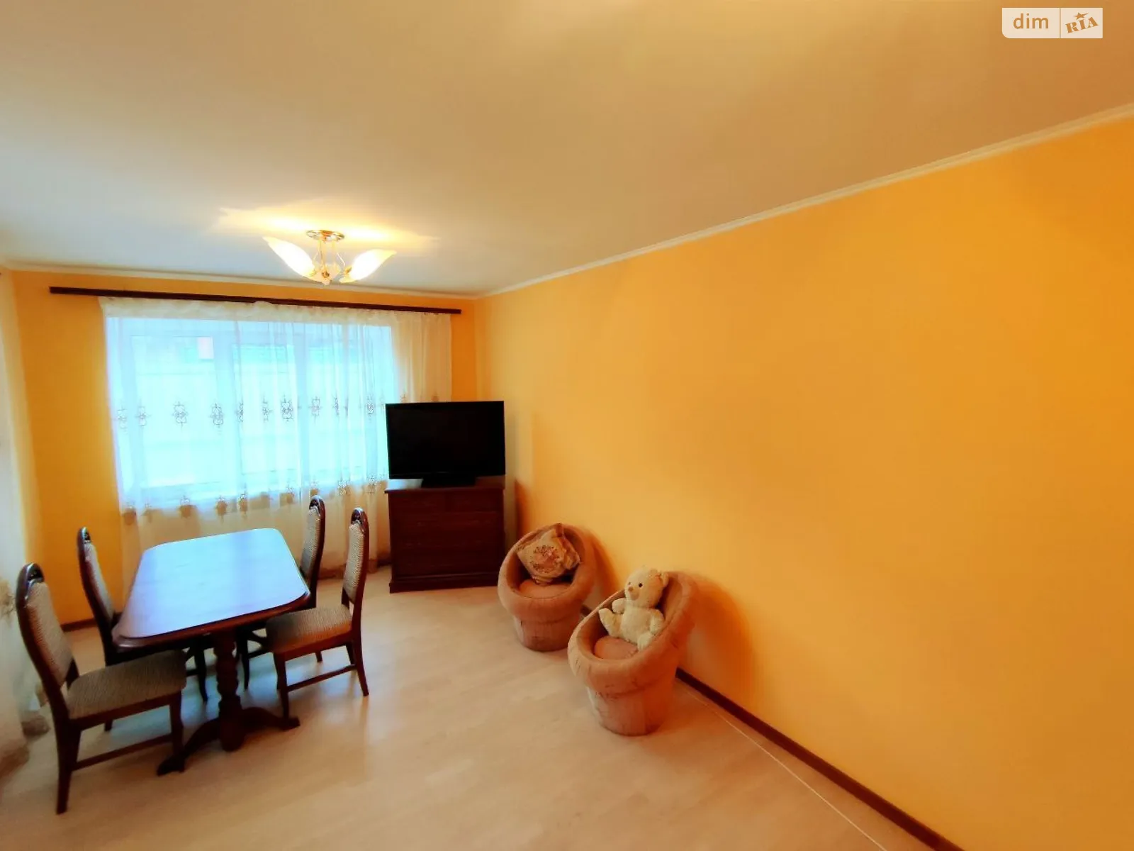 Продается 2-комнатная квартира 77 кв. м в Ворзеле, ул. Лесная, 58Б