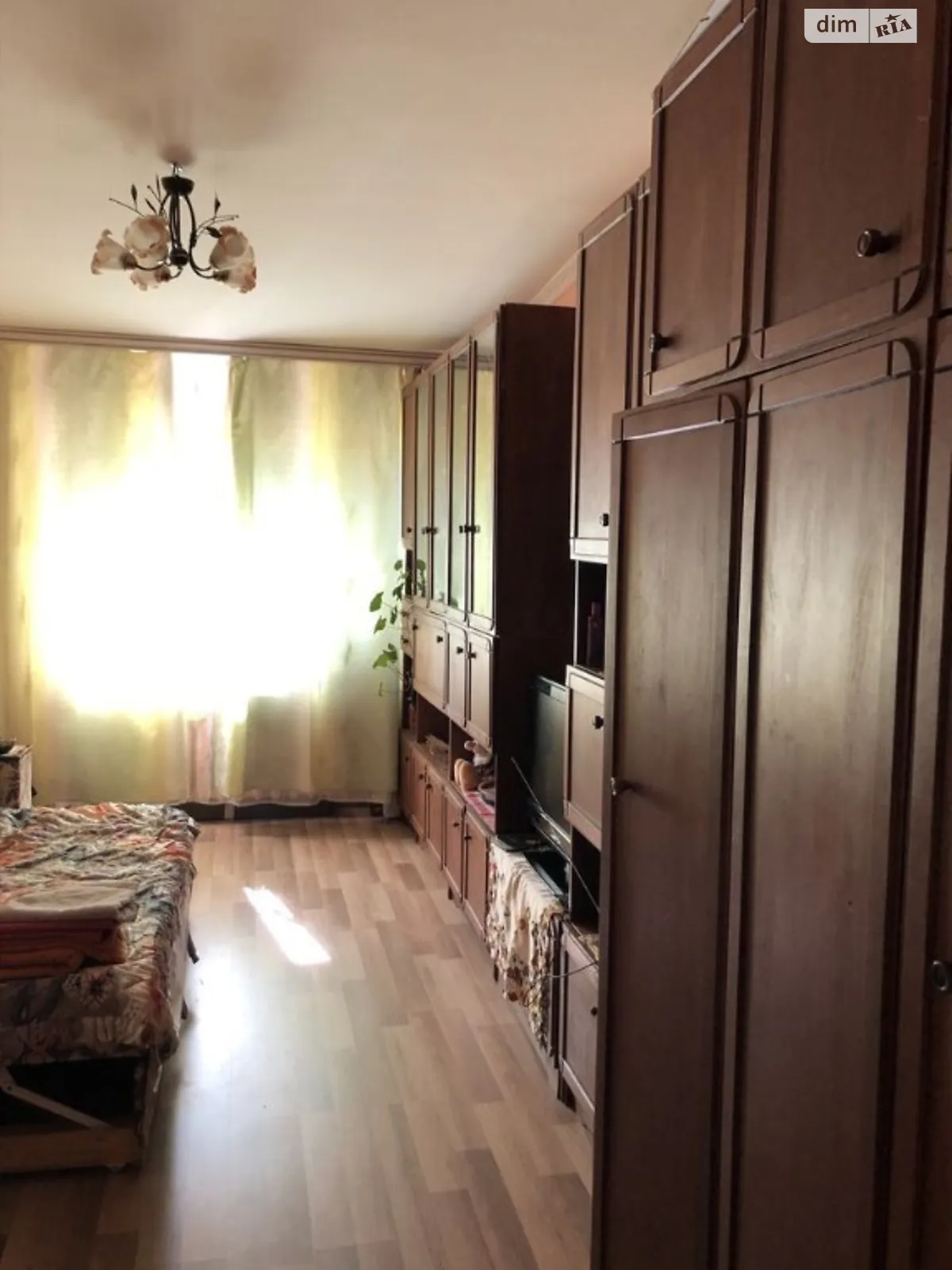 Продается 4-комнатная квартира 105 кв. м в Львове, ул. Таджикская