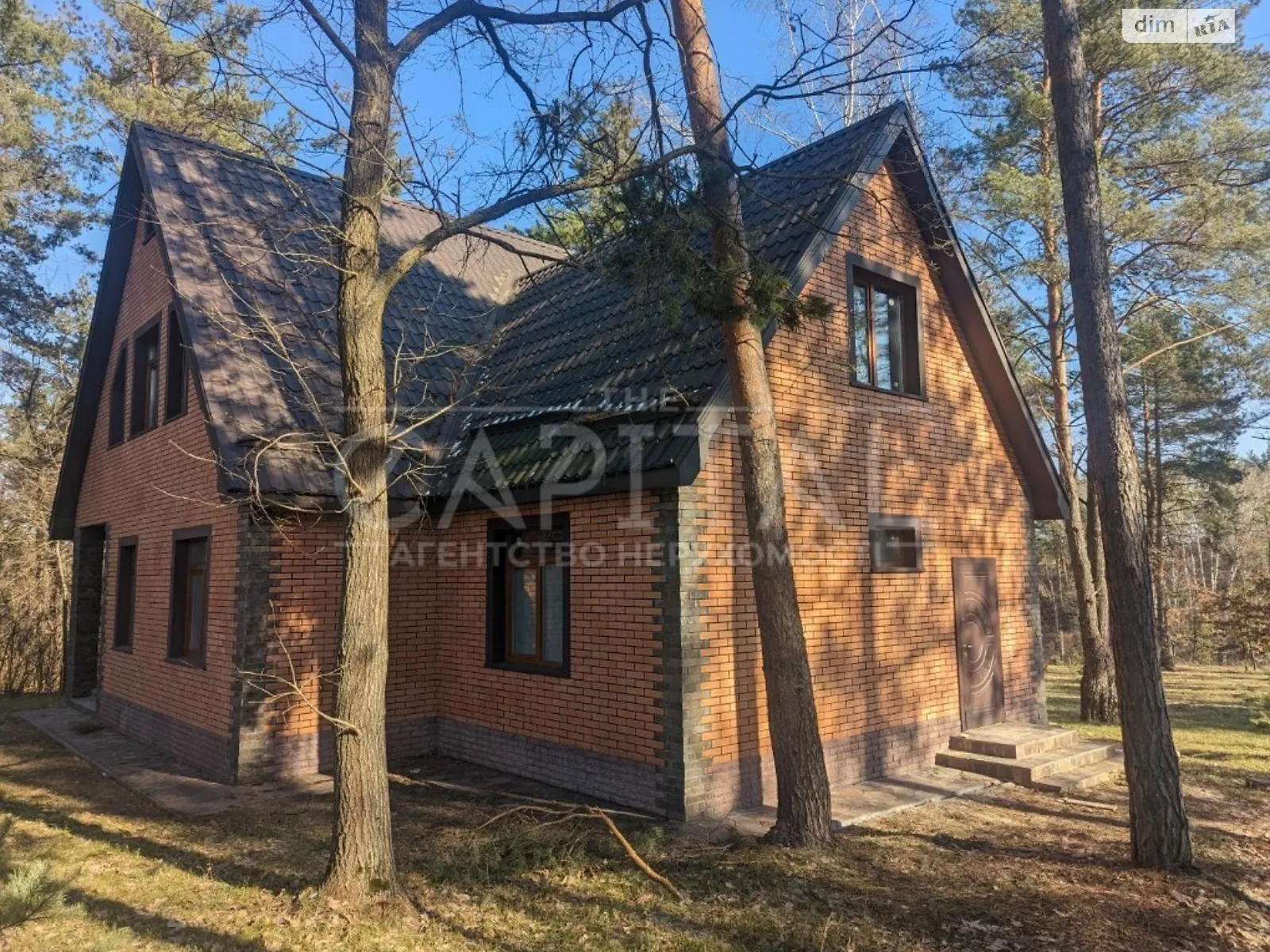 Продается дом на 2 этажа 200 кв. м с садом - фото 2