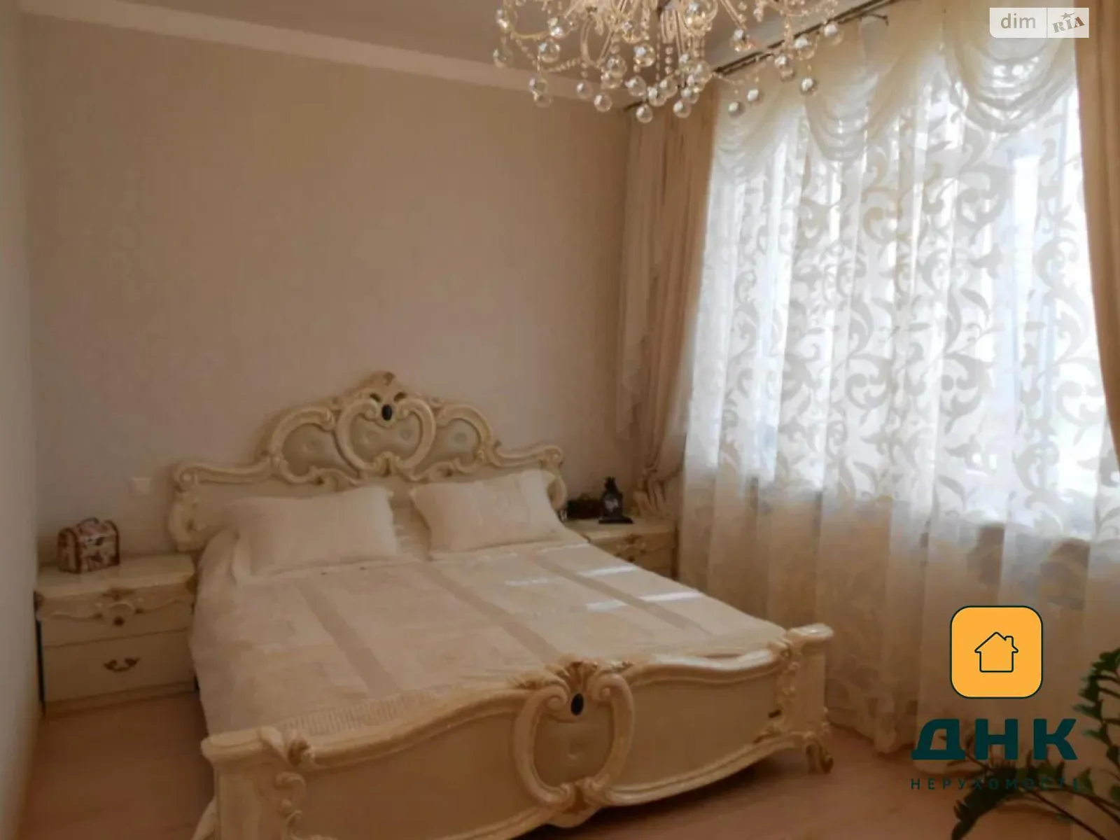 Продается 2-комнатная квартира 87 кв. м в Одессе, плато Гагаринское, 5А/2 - фото 1