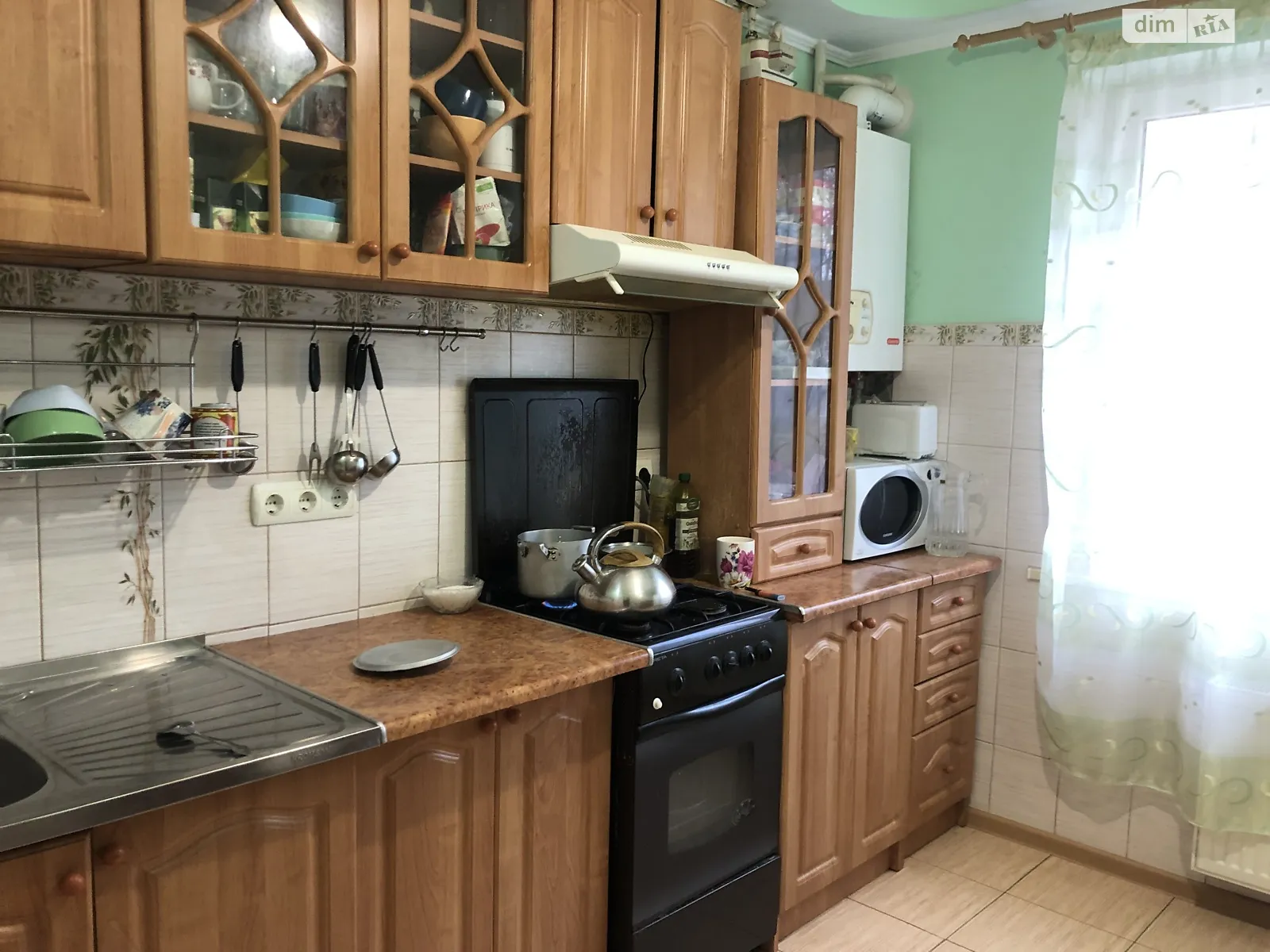 Продається 2-кімнатна квартира 53 кв. м у Мукачеві, цена: 28000 $