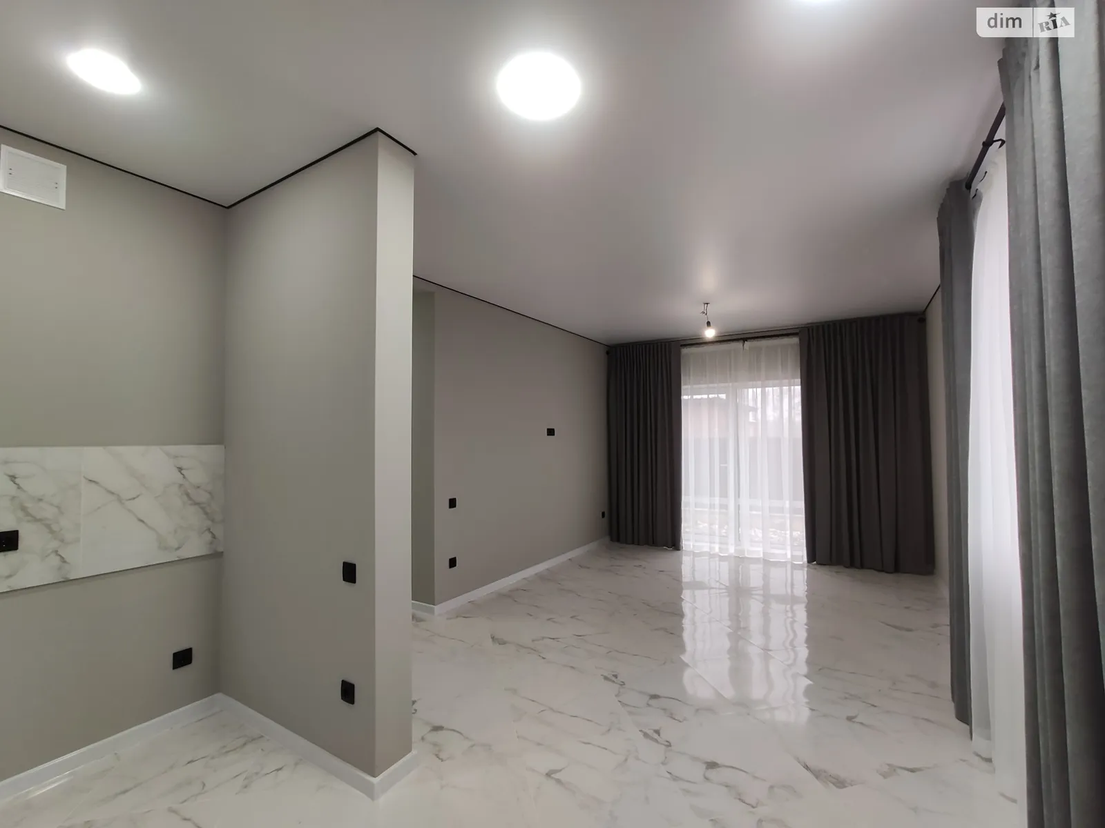 Продається одноповерховий будинок 105 кв. м з садом, цена: 100000 $ - фото 1