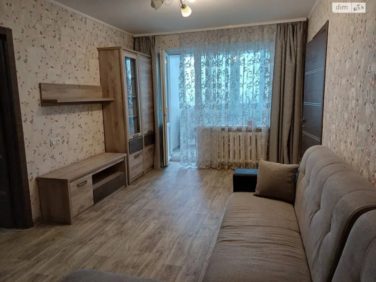 Продается 3-комнатная квартира 56.5 кв. м в Днепре, ул. Петра Яцыка(Воронежская) - фото 1
