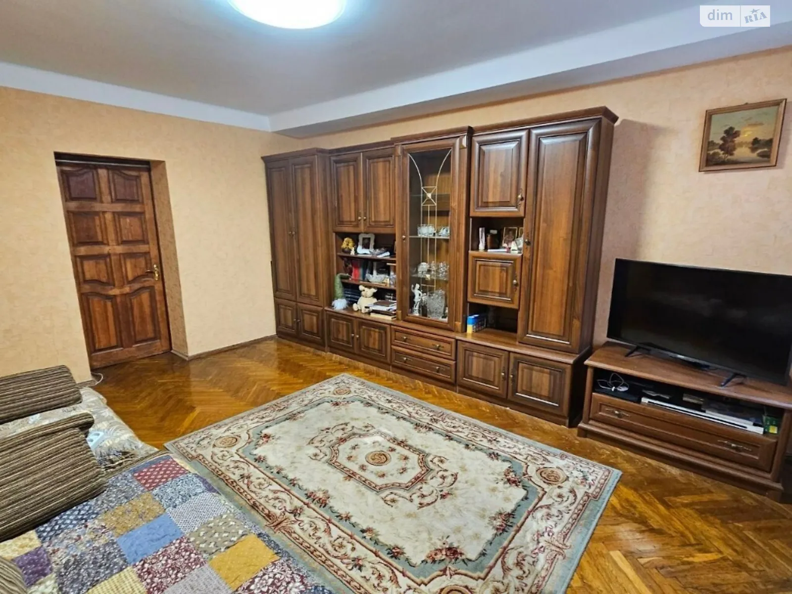 Продается 3-комнатная квартира 67 кв. м в Киеве, цена: 75000 $