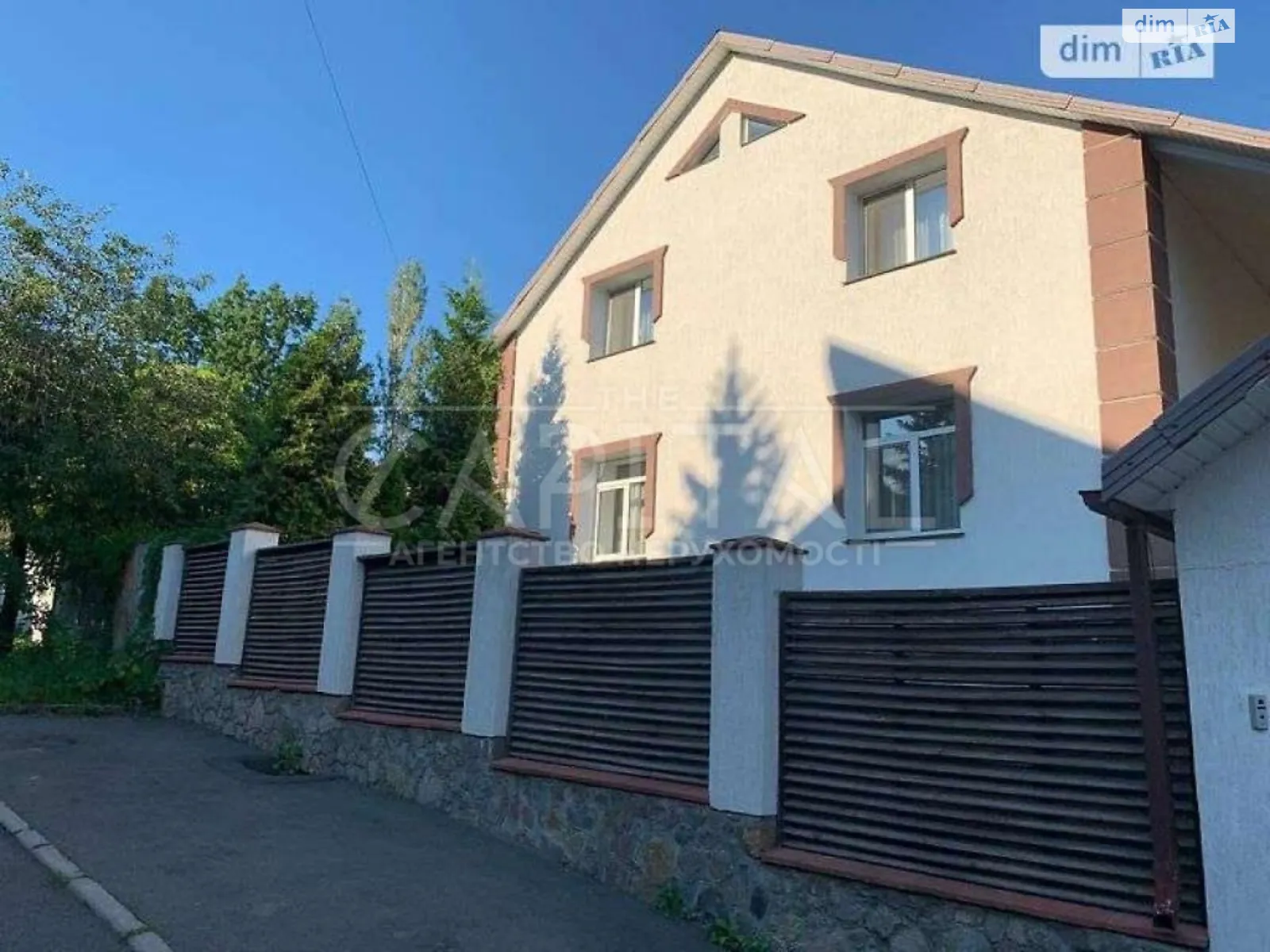 Сдается в аренду дом на 2 этажа 400 кв. м с гаражом, цена: 4000 $ - фото 1