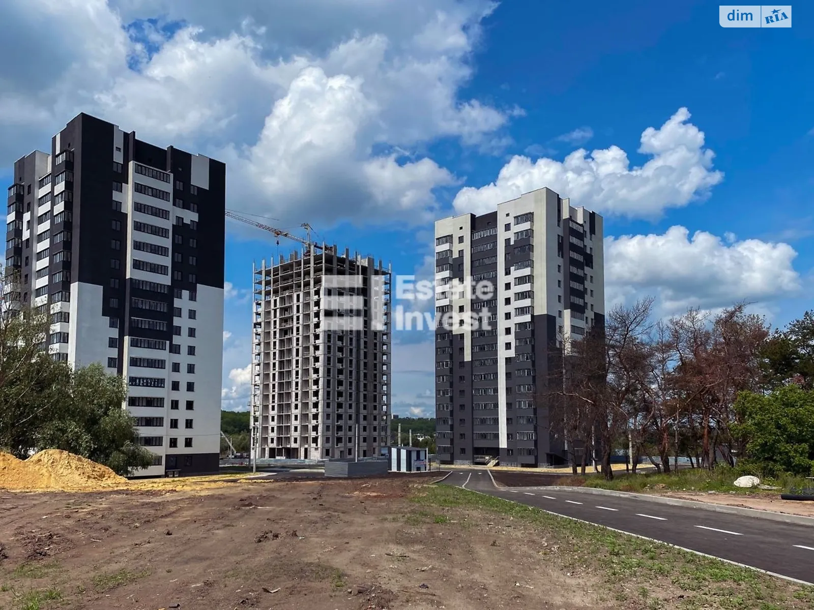 Продается 3-комнатная квартира 89 кв. м в Харькове, ул. Героев Труда, 1 - фото 1