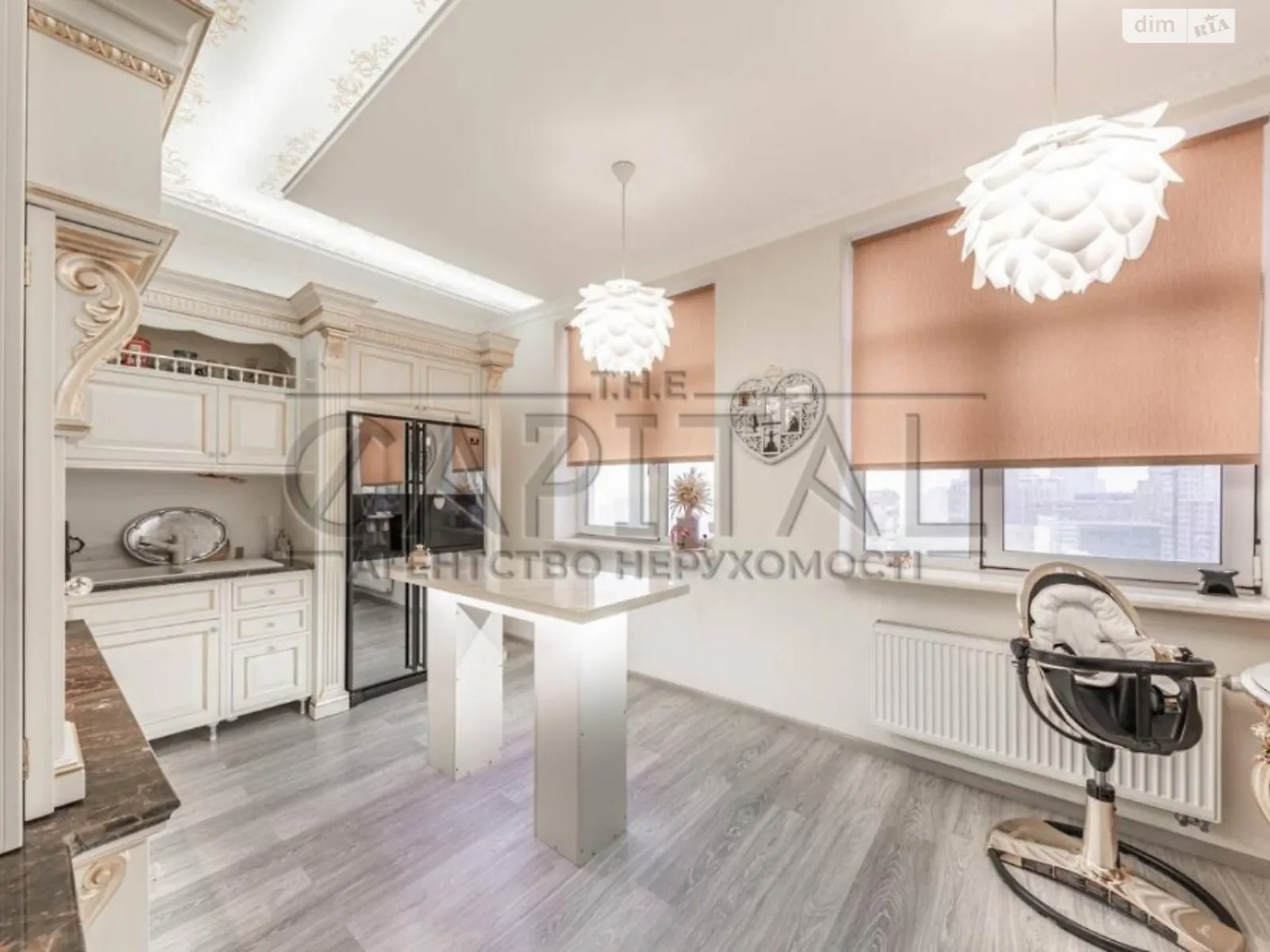 Сдается в аренду 3-комнатная квартира 180 кв. м в Киеве, ул. Коновальца Евгения, 44А - фото 1