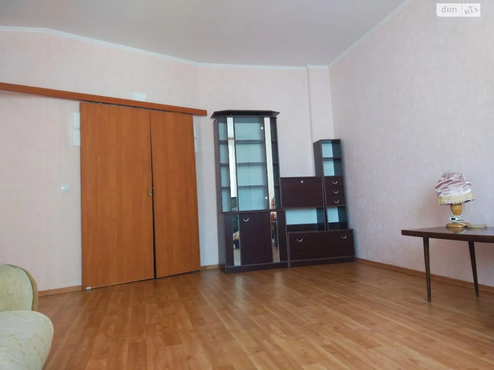 Продається 3-кімнатна квартира 94 кв. м у Києві, вул. Олени Пчілки, 3А