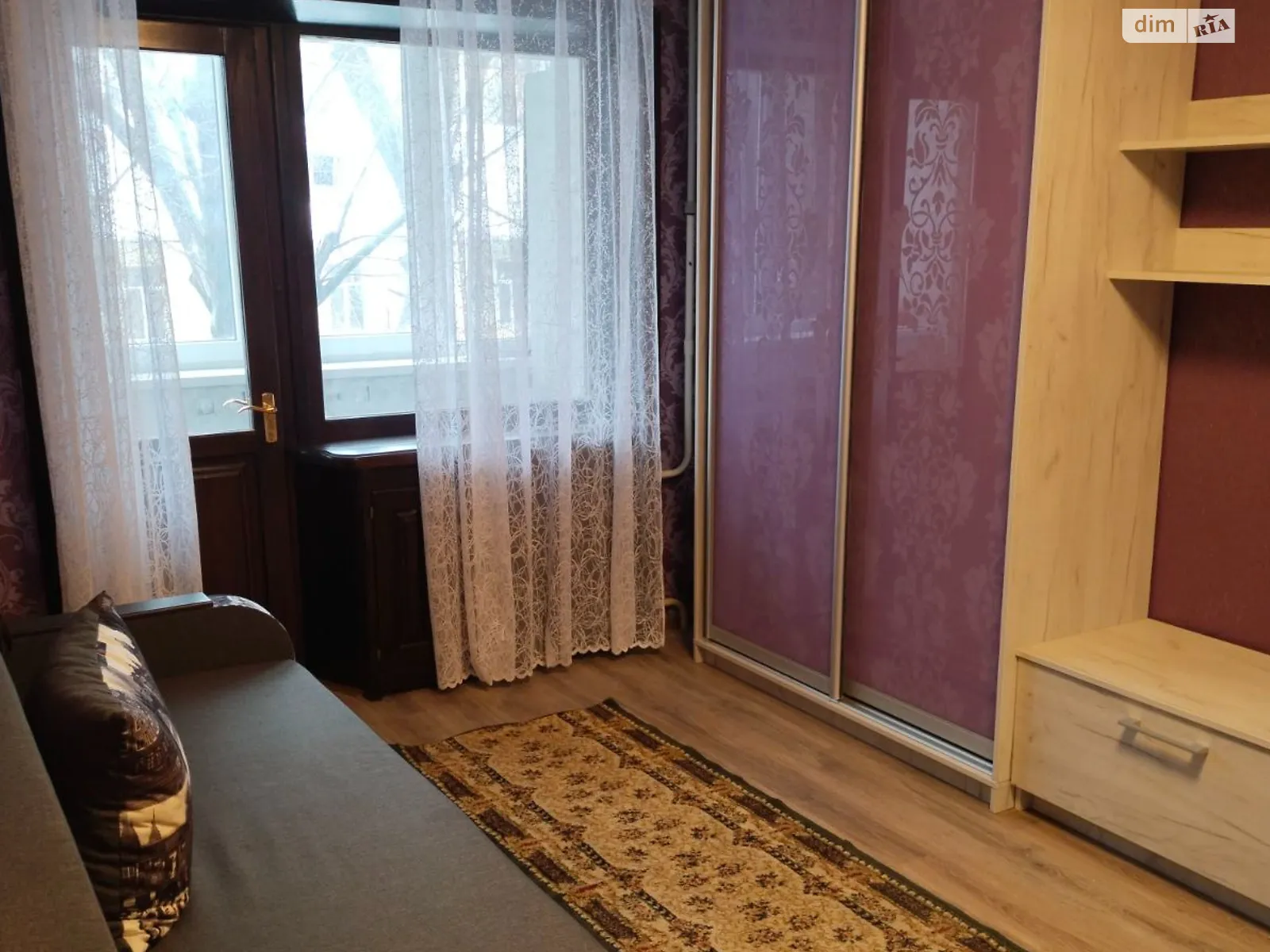 Продается 1-комнатная квартира 30 кв. м в Днепре, ул. Алексеенко Надежды, 40 - фото 1