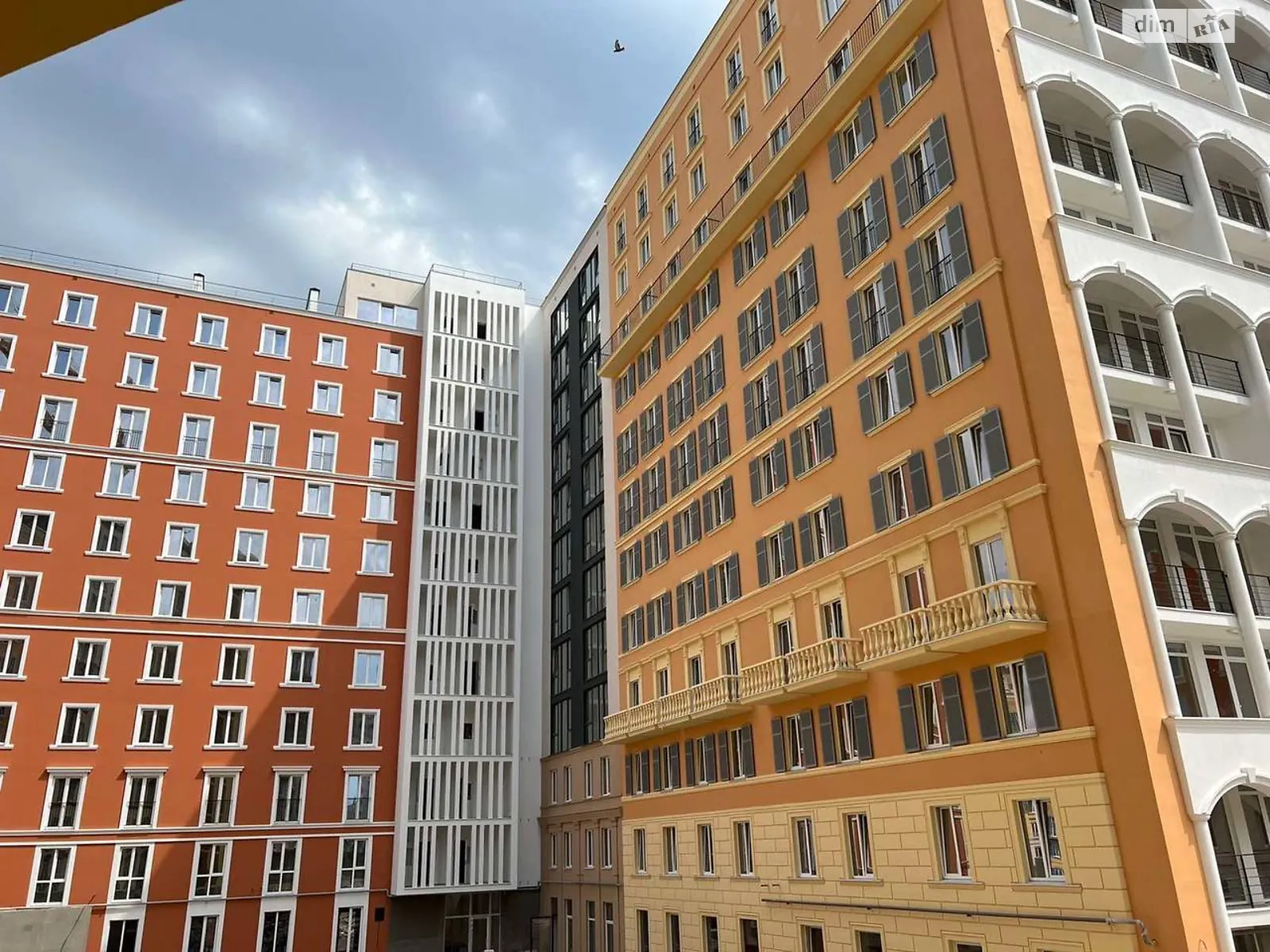 Продается 1-комнатная квартира 30.5 кв. м в Одессе, ул. Инглези - фото 1