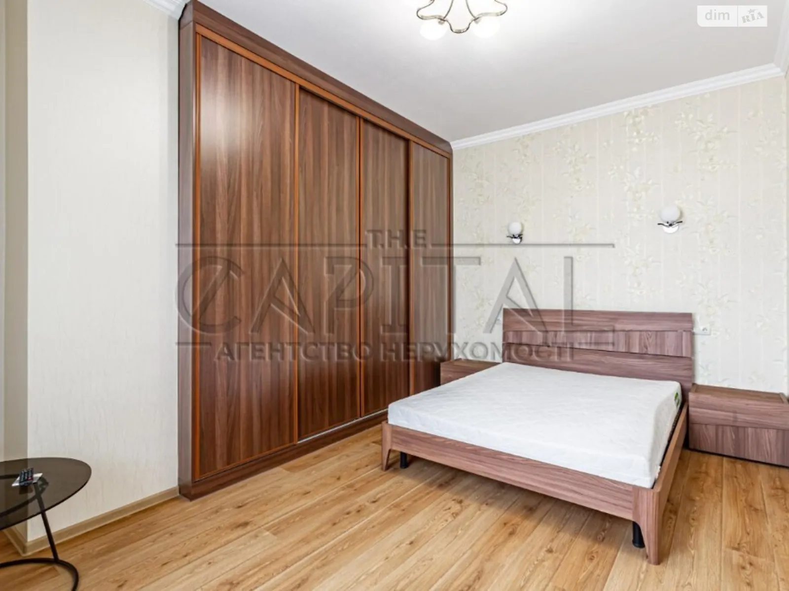 Сдается в аренду 1-комнатная квартира 120 кв. м в Киеве - фото 2