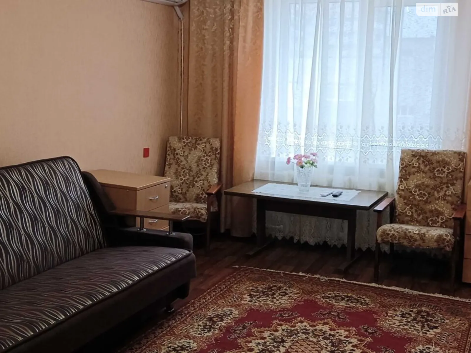 Продается 1-комнатная квартира 37.8 кв. м в Днепре, цена: 45000 $