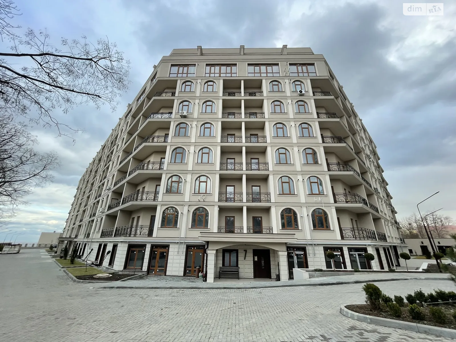 Продается 3-комнатная квартира 97 кв. м в Одессе, ул. Дача Ковалевского - фото 1