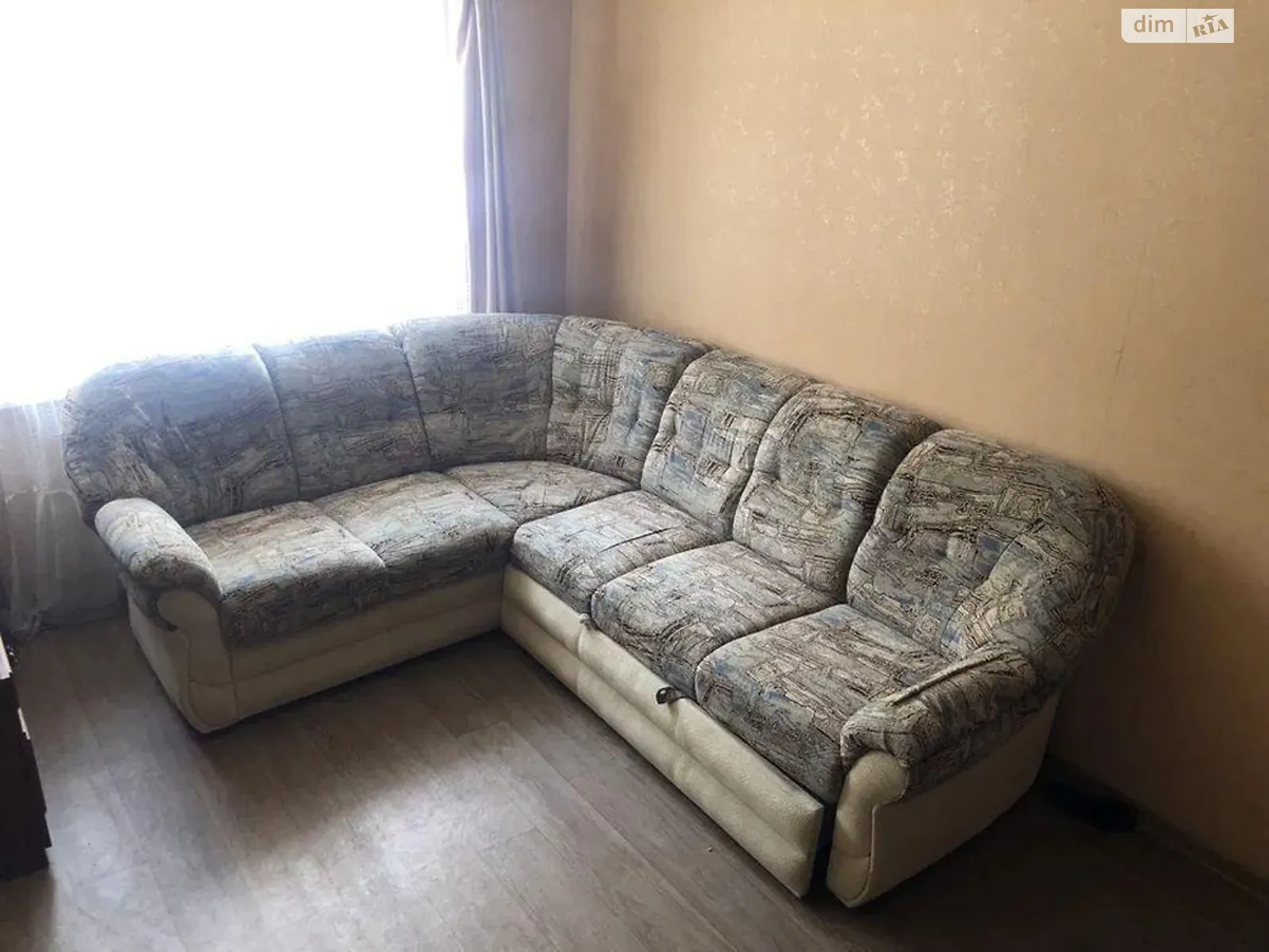 Продается 1-комнатная квартира 31 кв. м в Днепре, цена: 25500 $