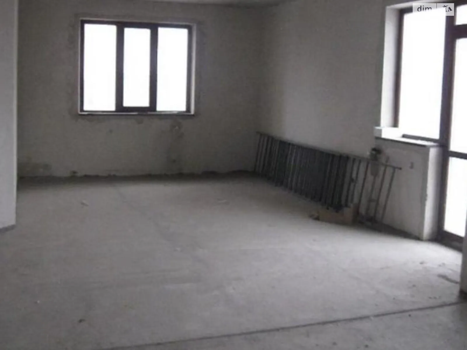 Продается 3-комнатная квартира 100 кв. м в Ивано-Франковске - фото 2