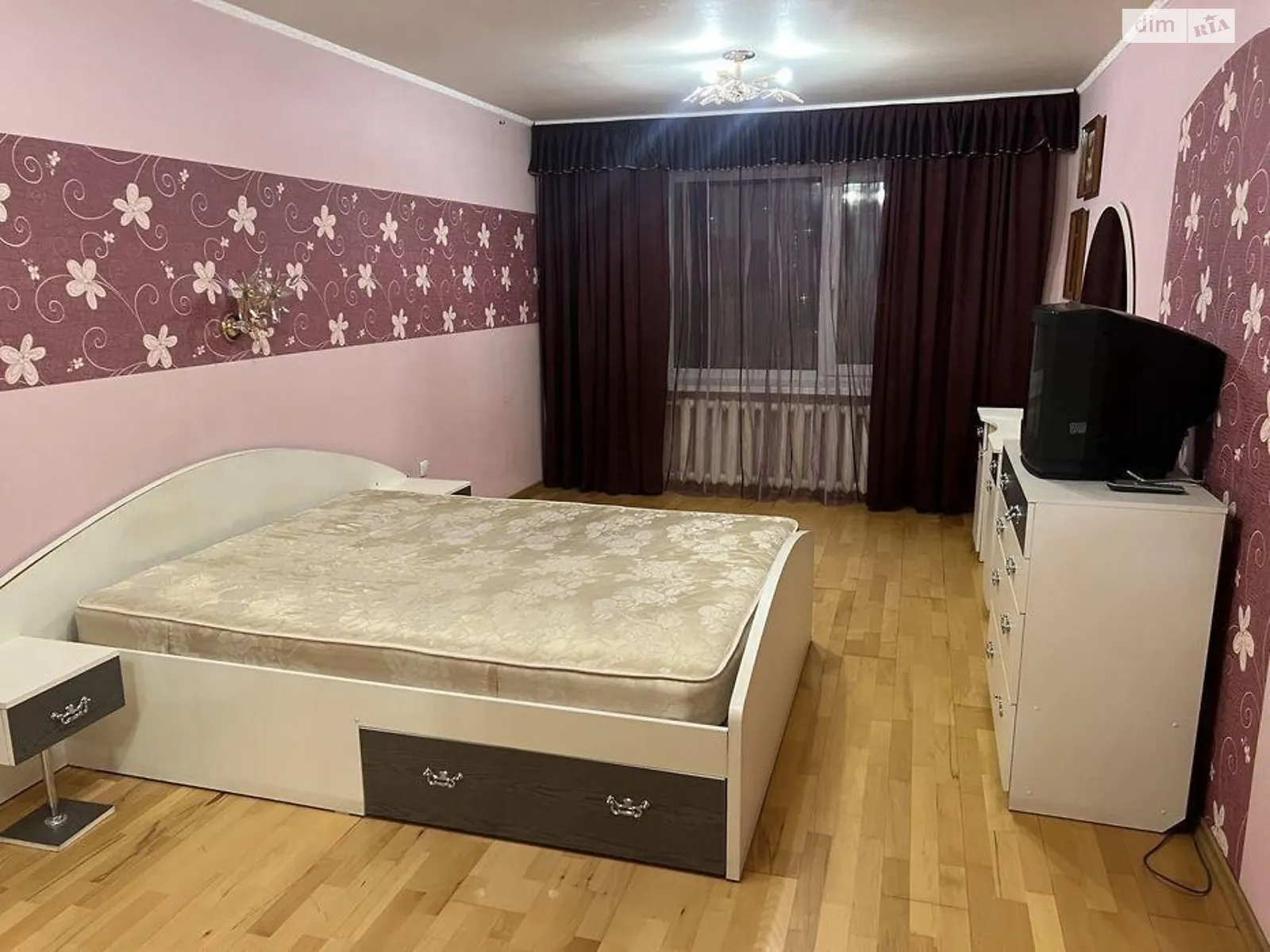 Продается 3-комнатная квартира 102 кв. м в Киеве, просп. Николая  Бажана, 30 - фото 1