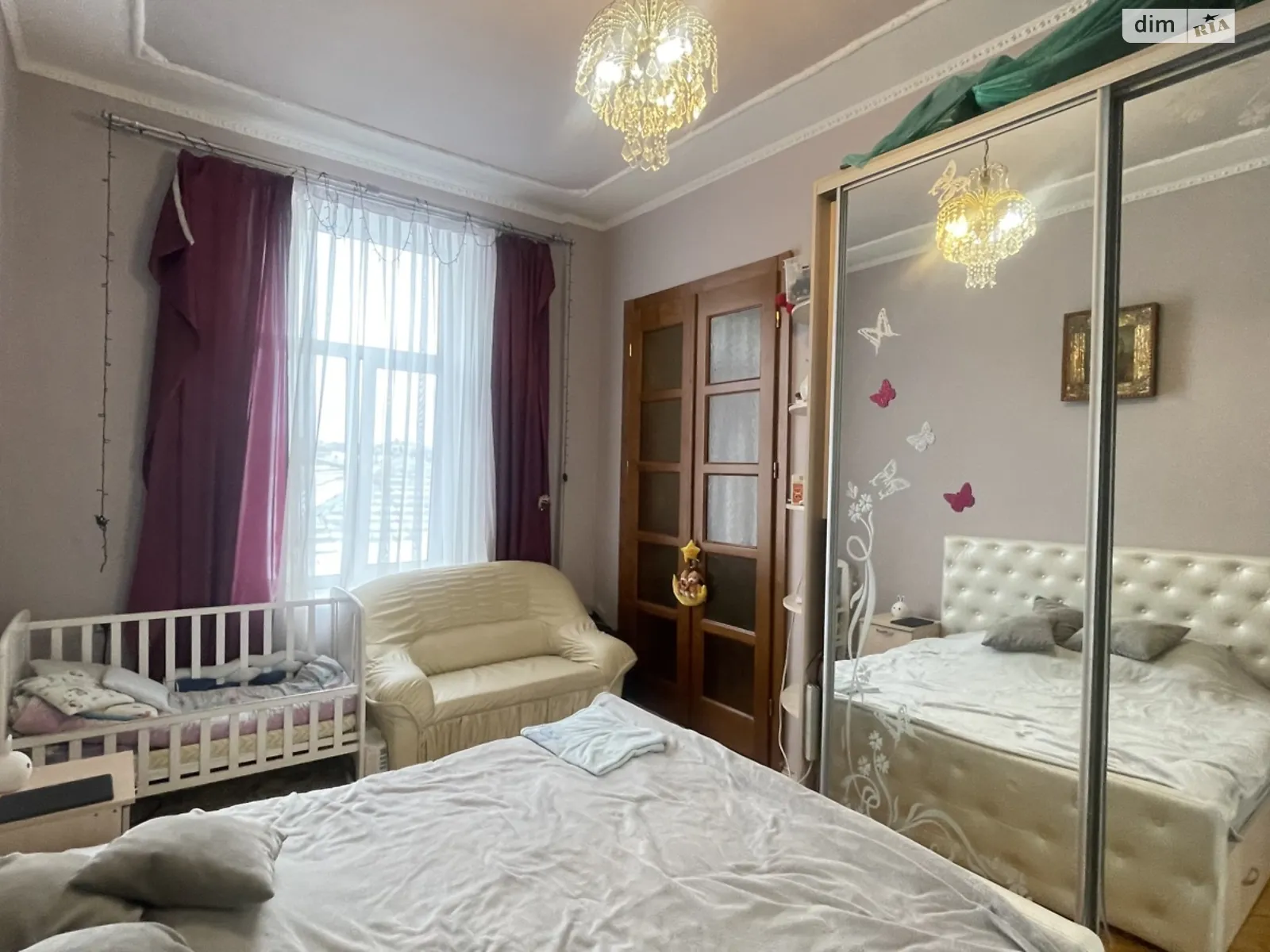 Продається 5-кімнатна квартира 139 кв. м у Івано-Франківську, вул. Бельведерська, 34 - фото 1