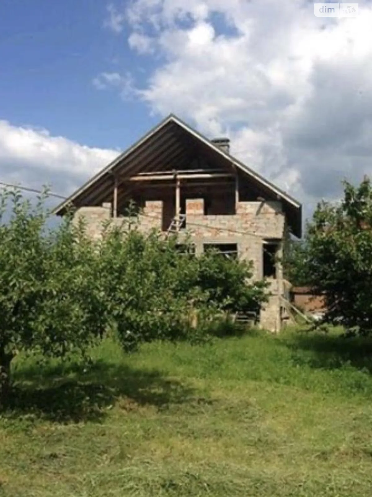 Продается дом на 2 этажа 230 кв. м с гаражом, цена: 63000 $ - фото 1