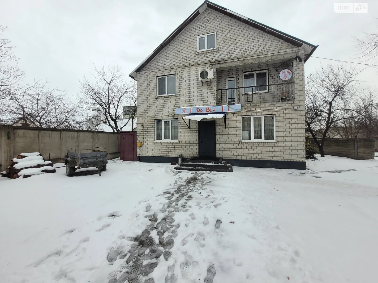 Продается объект сферы услуг 200 кв. м в 2-этажном здании, цена: 110000 $ - фото 1