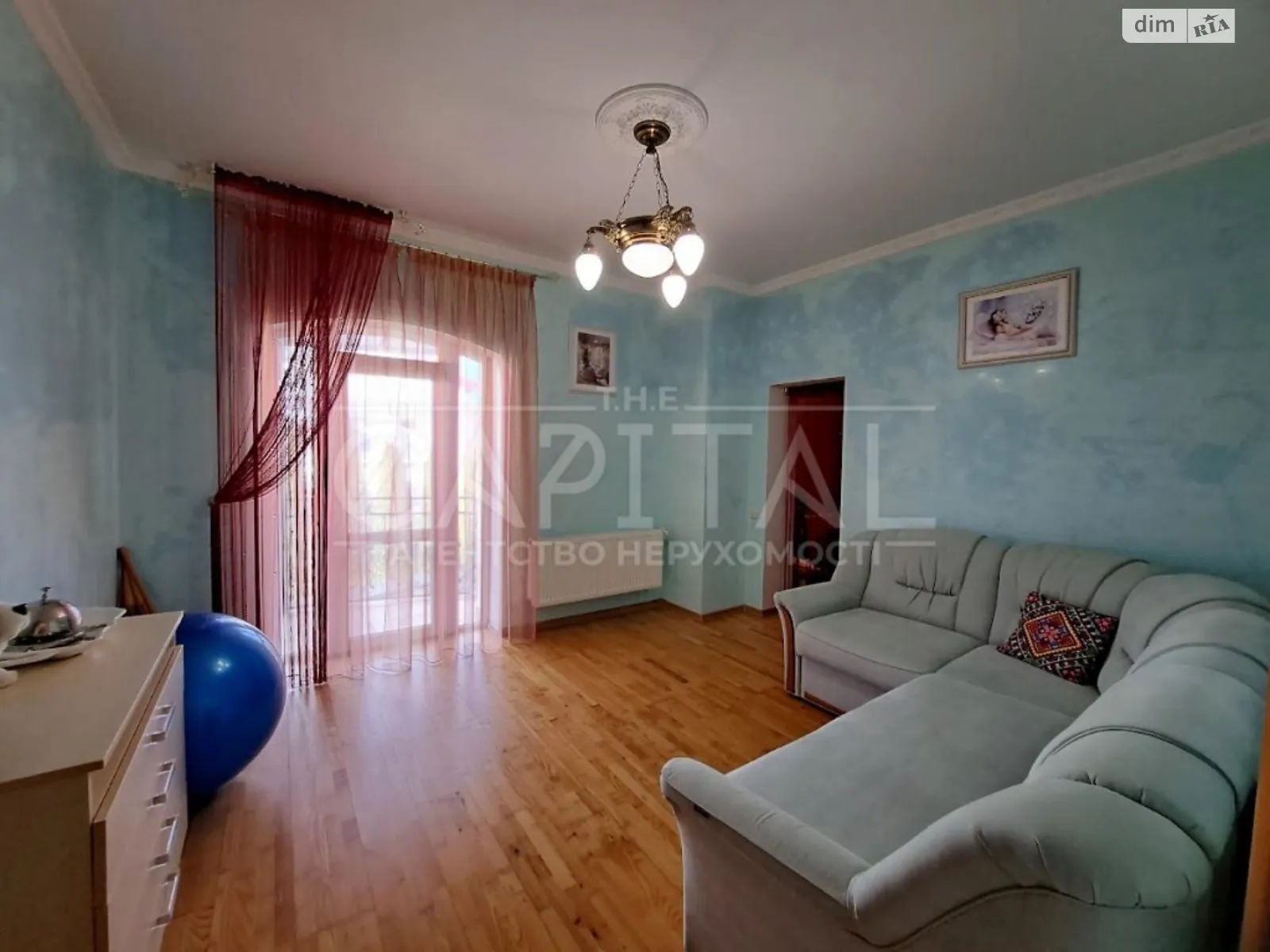 Продается дом на 3 этажа 387 кв. м с террасой, цена: 500000 $ - фото 1