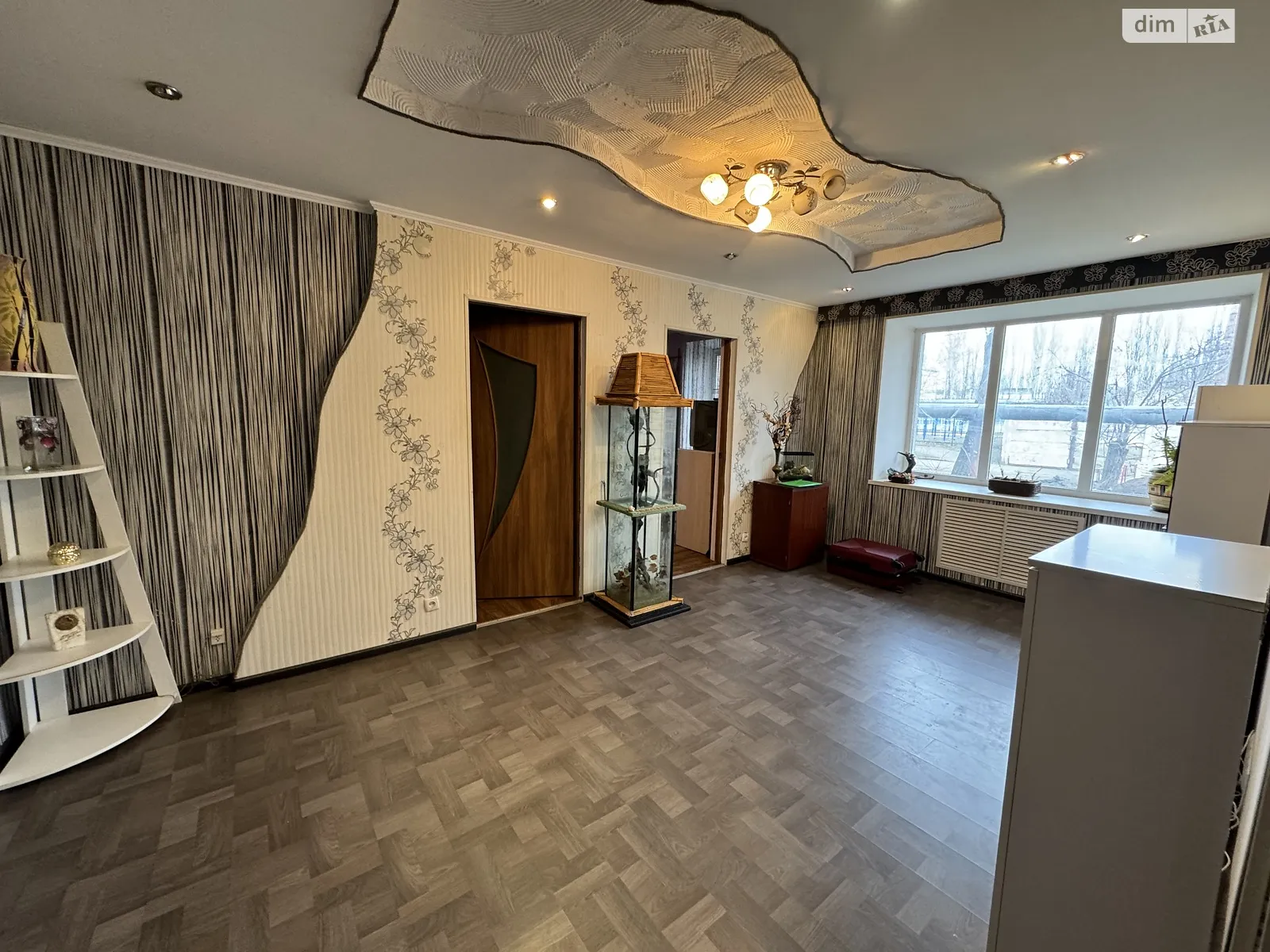 Продается 3-комнатная квартира 61.8 кв. м в Николаеве, просп. Мира, 70В - фото 1