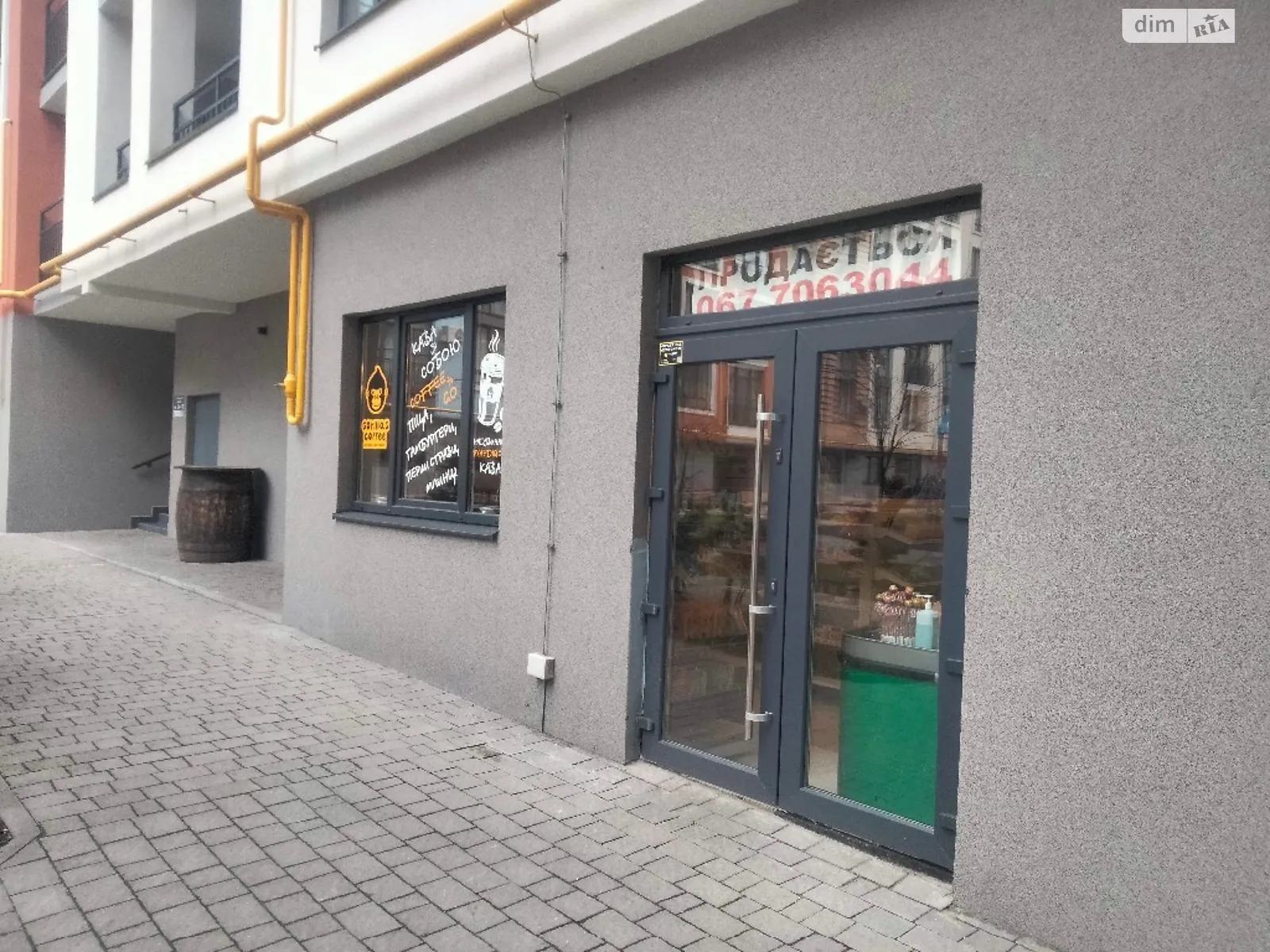 Продается объект сферы услуг 102.7 кв. м в 12-этажном здании, цена: 225940 $ - фото 1