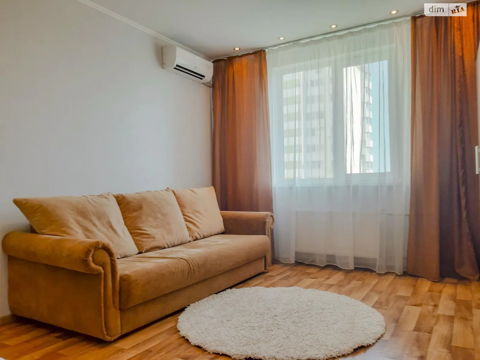 Продается 1-комнатная квартира 41 кв. м в Одессе, ул. Шота Руставели, 9 - фото 1